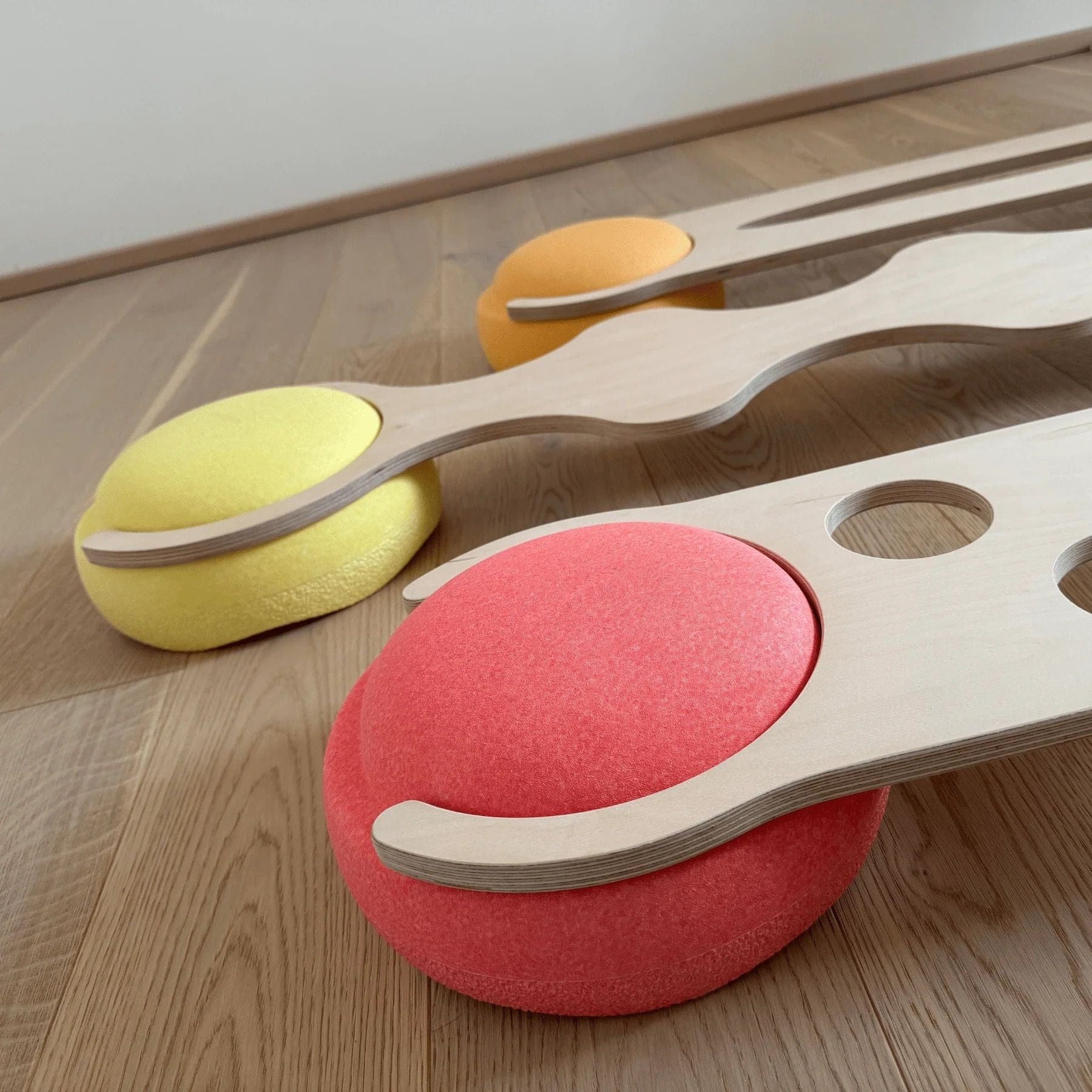Balance Board - Mouse Hole Game Board Balancing Bridge