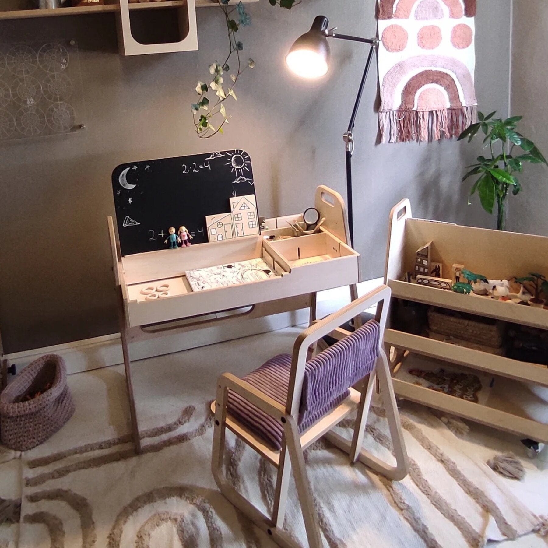 Kinderschreibtischstuhl höhenverstellbar und mitwachsend Julle - LeoBabys