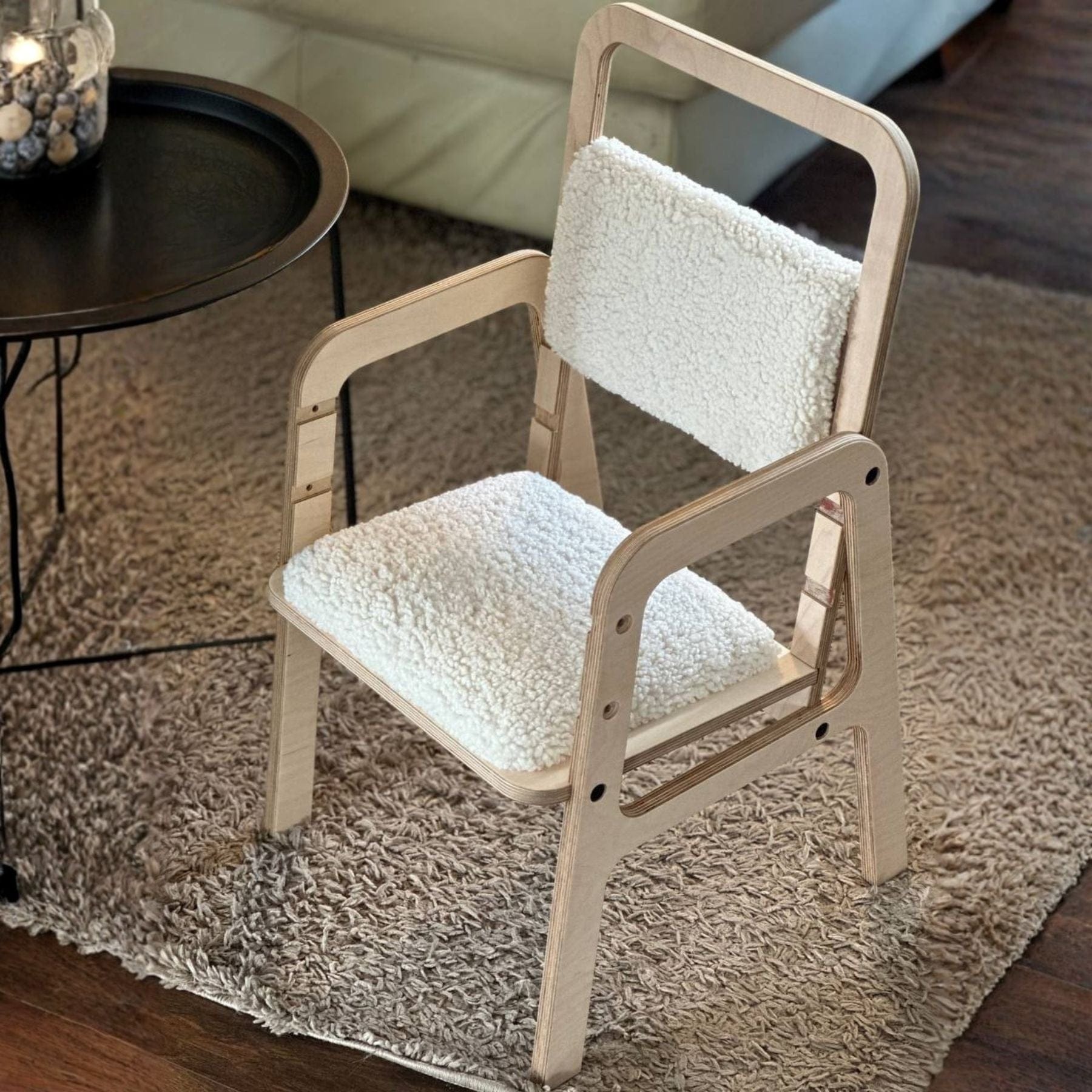 Höhenverstellbarer Kinderstuhl Luula - LeoBabys