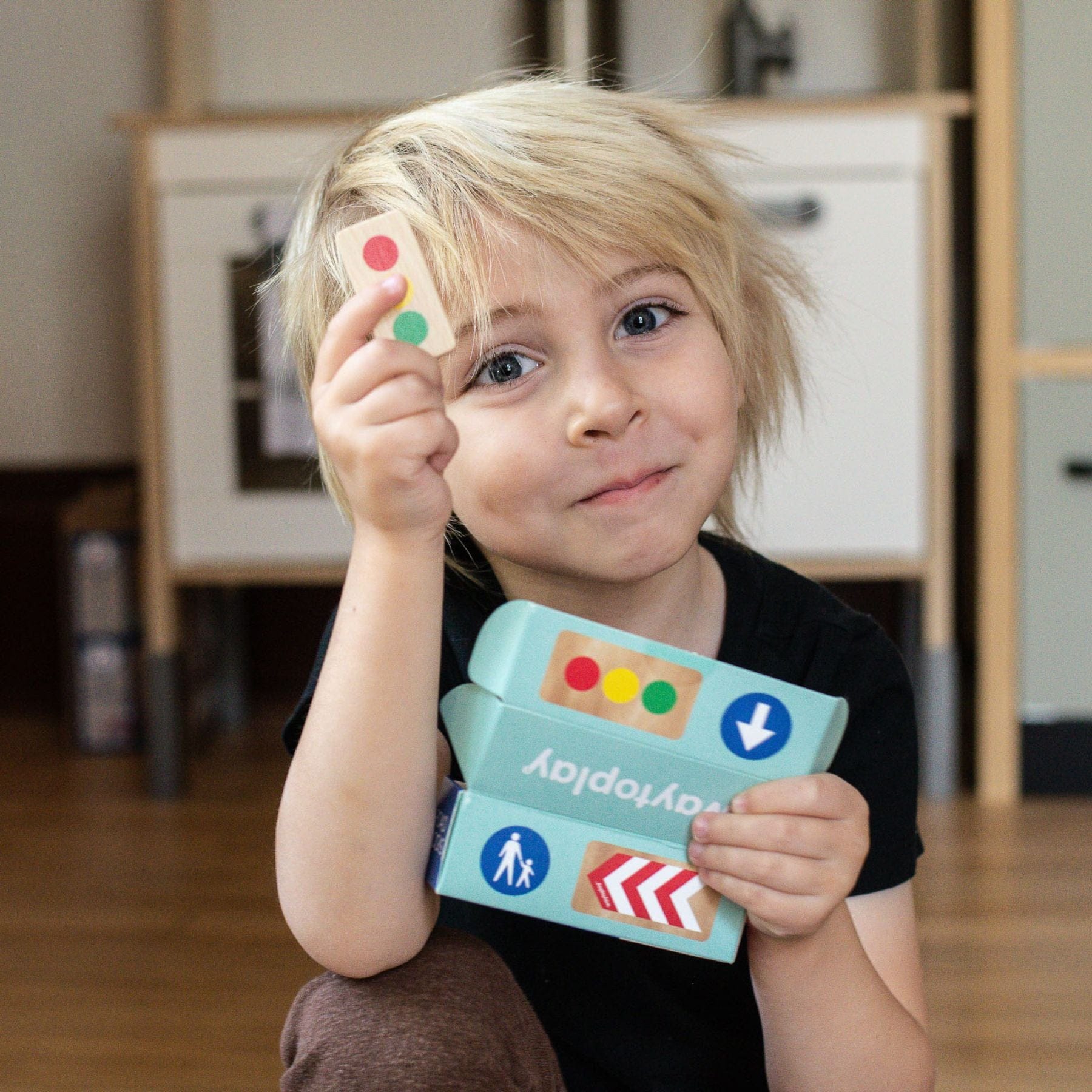 Holz- Verkehrsschilder für Spielstrassen Traffic Signs | waytoplay - LeoBabys