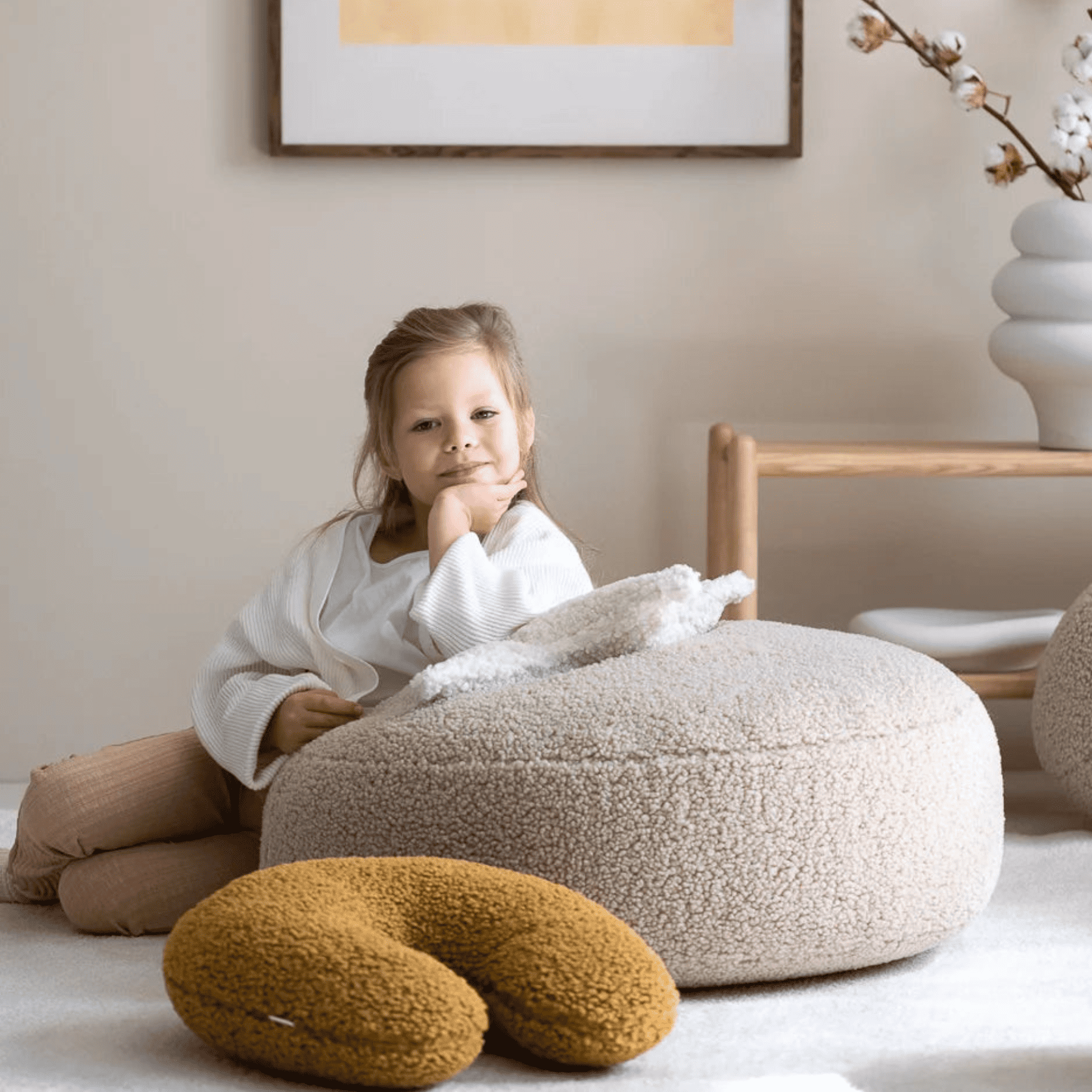 Kissen in U-Form aus Teddy Polster Kinderkissen I wigiwama - LeoBabys