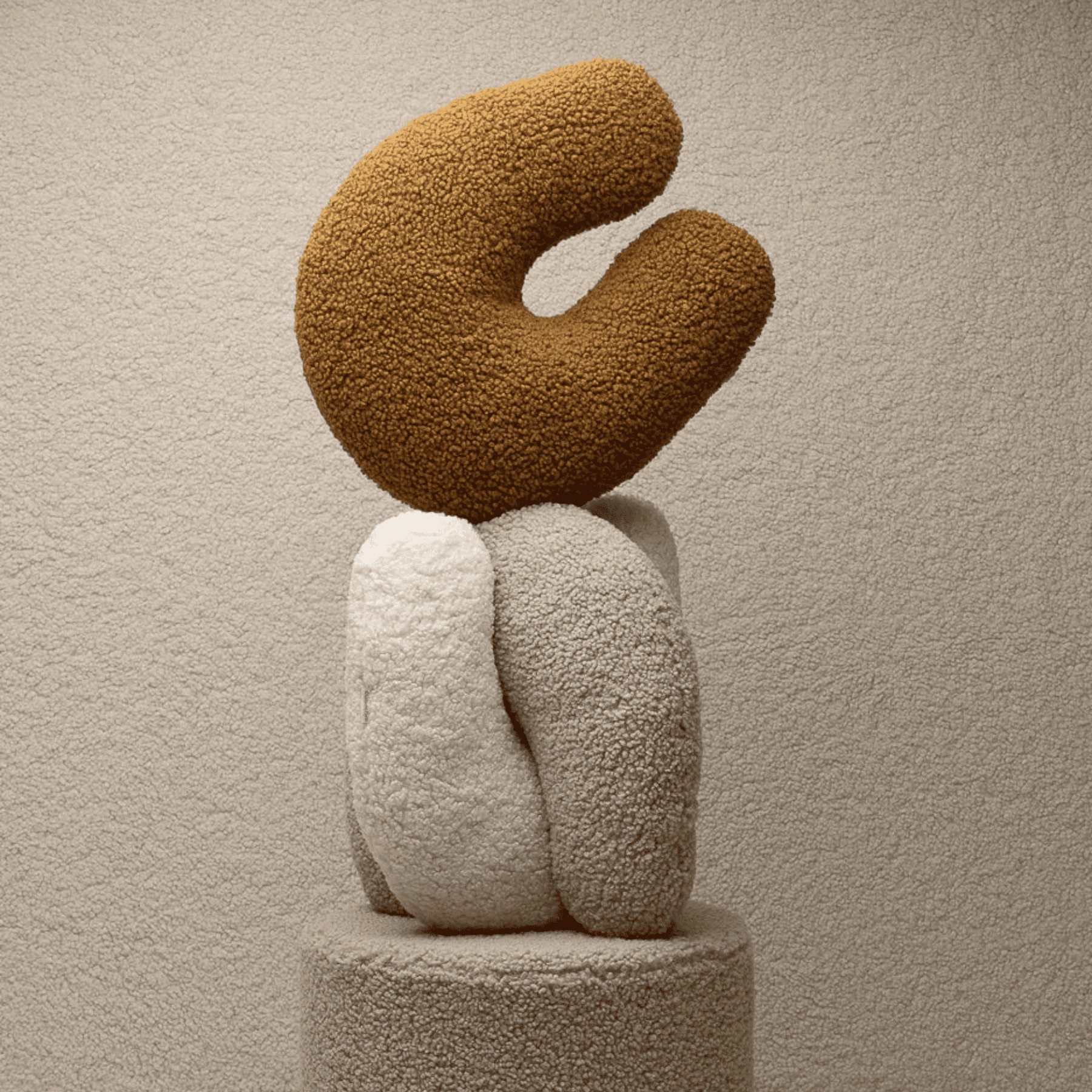 Kissen in U-Form aus Teddy Polster Kinderkissen I wigiwama - LeoBabys