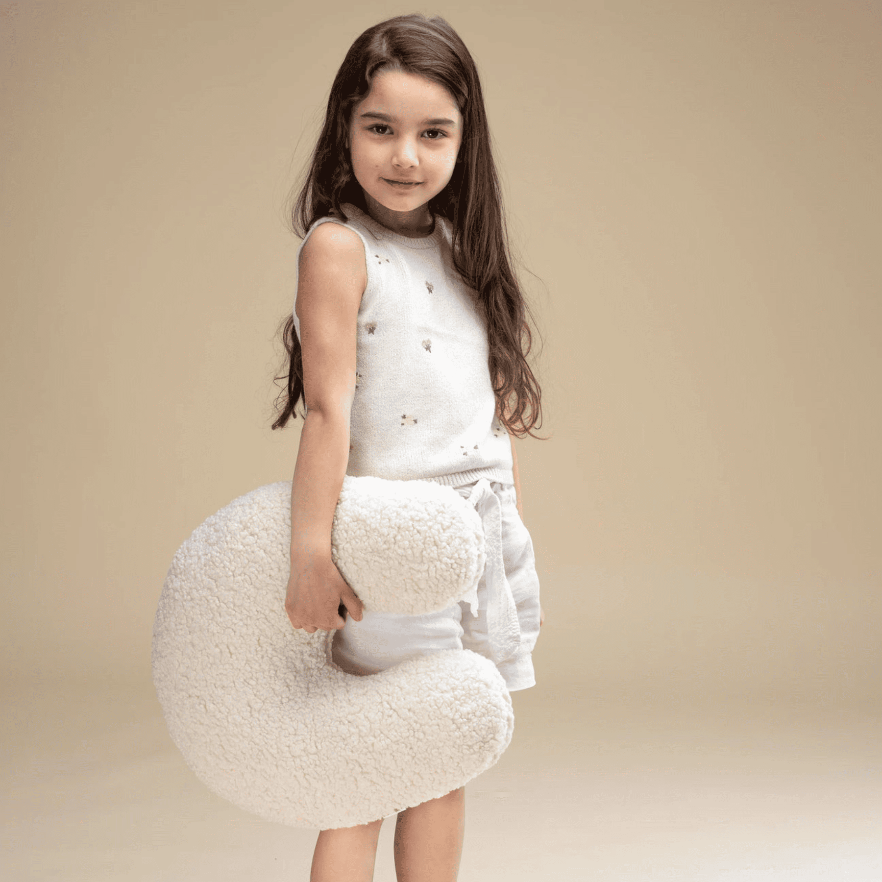 Kissen in U-Form aus Teddy Polster Kinderkissen I wigiwama - LeoBabys