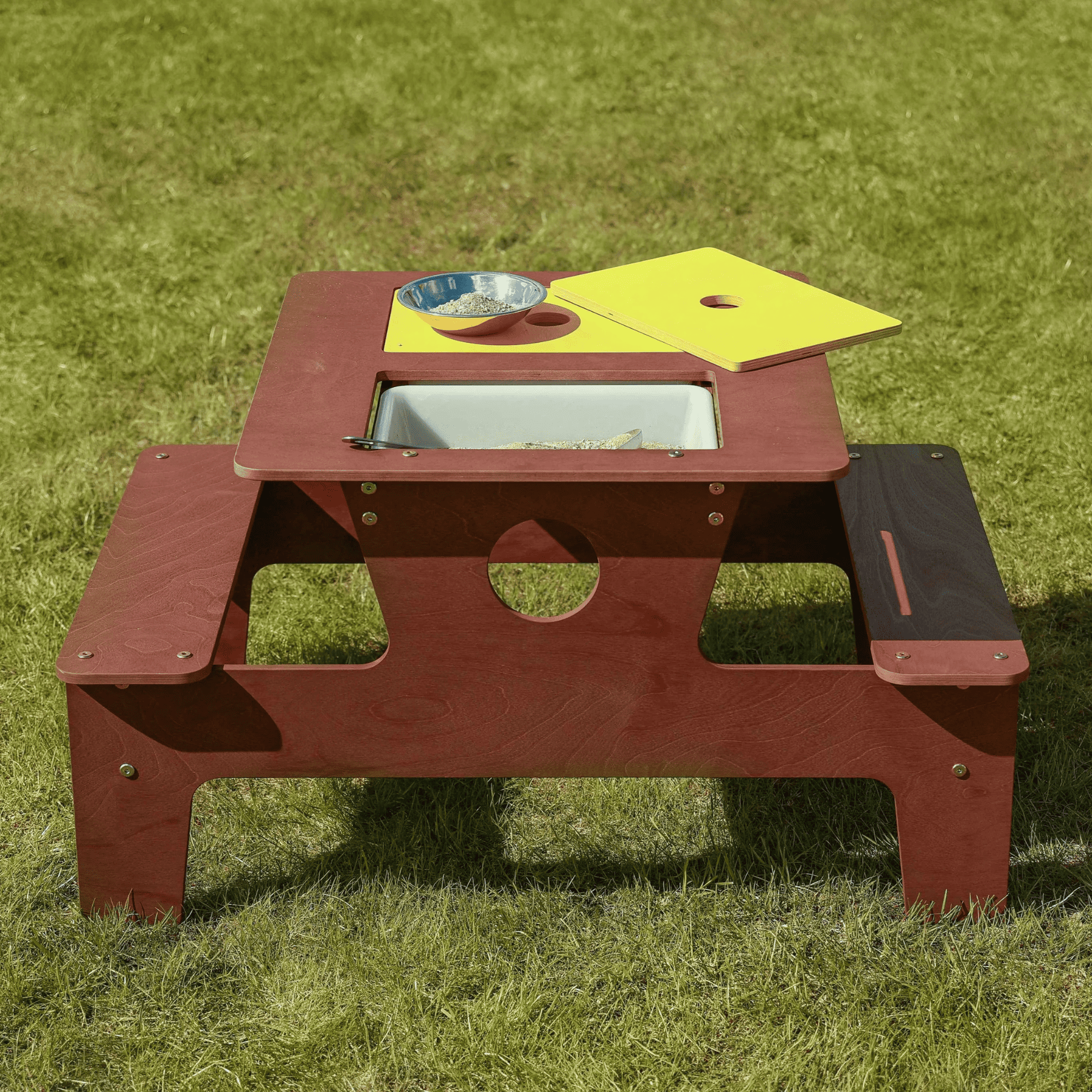 Matschtisch aus Holz – Sand- & Wassertisch für Kinder ab 6 Monaten