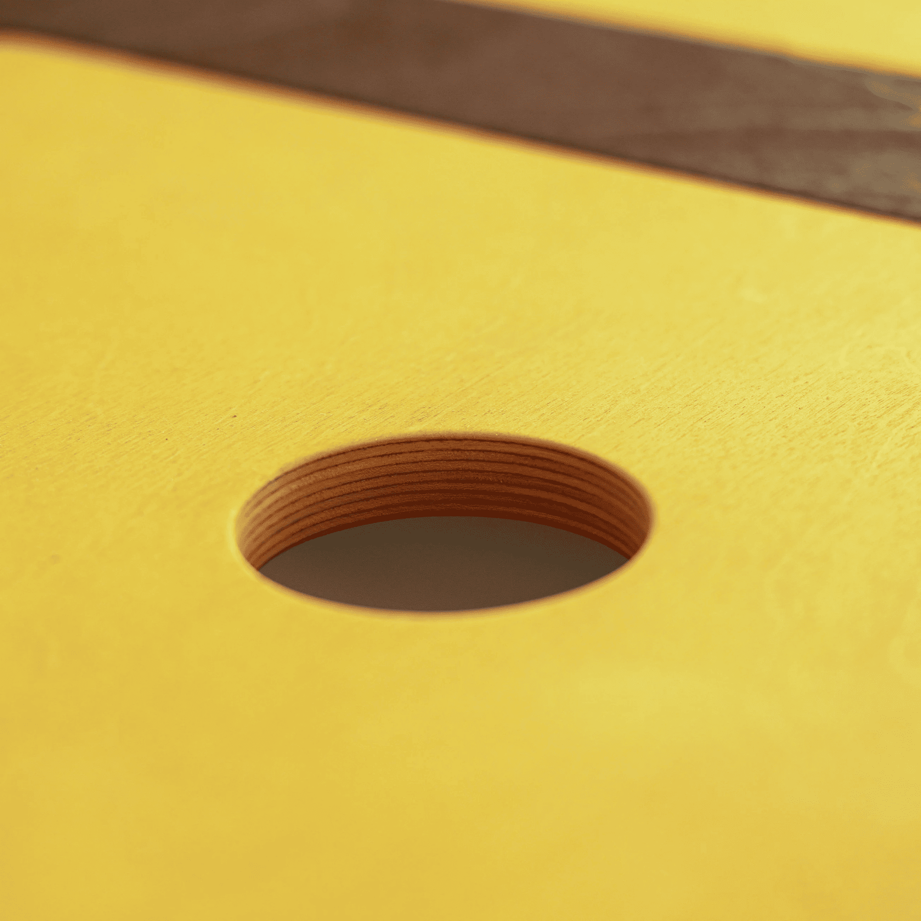 Matschtisch aus Holz – Sand- & Wassertisch für Kinder ab 6 Monaten