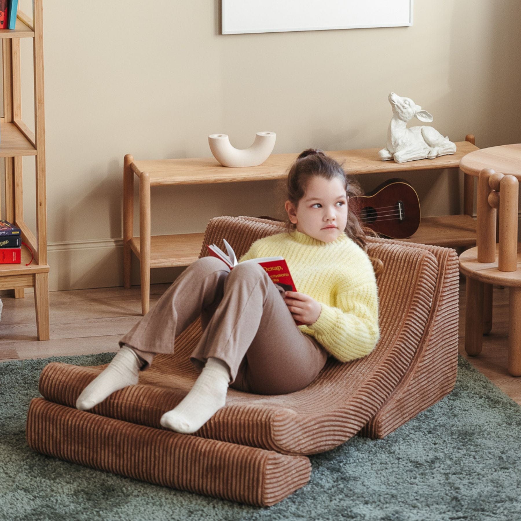 Moon Kindersessel I Wigiwama Mondstuhl – modularer Kinder-Sessel I Cord - LeoBabys