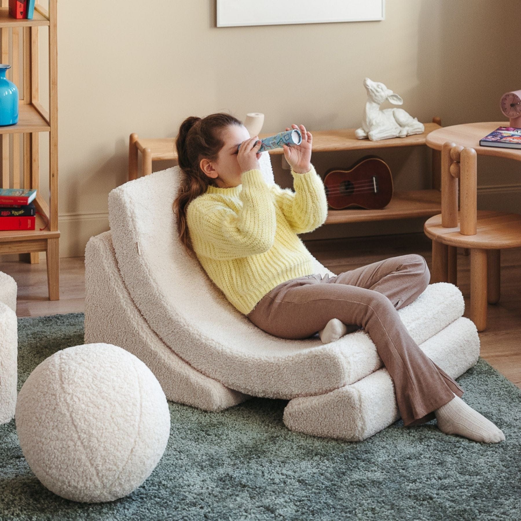 Moon Kindersessel I Wigiwama Mondstuhl – modularer Kinder-Sessel I Teddy - LeoBabys