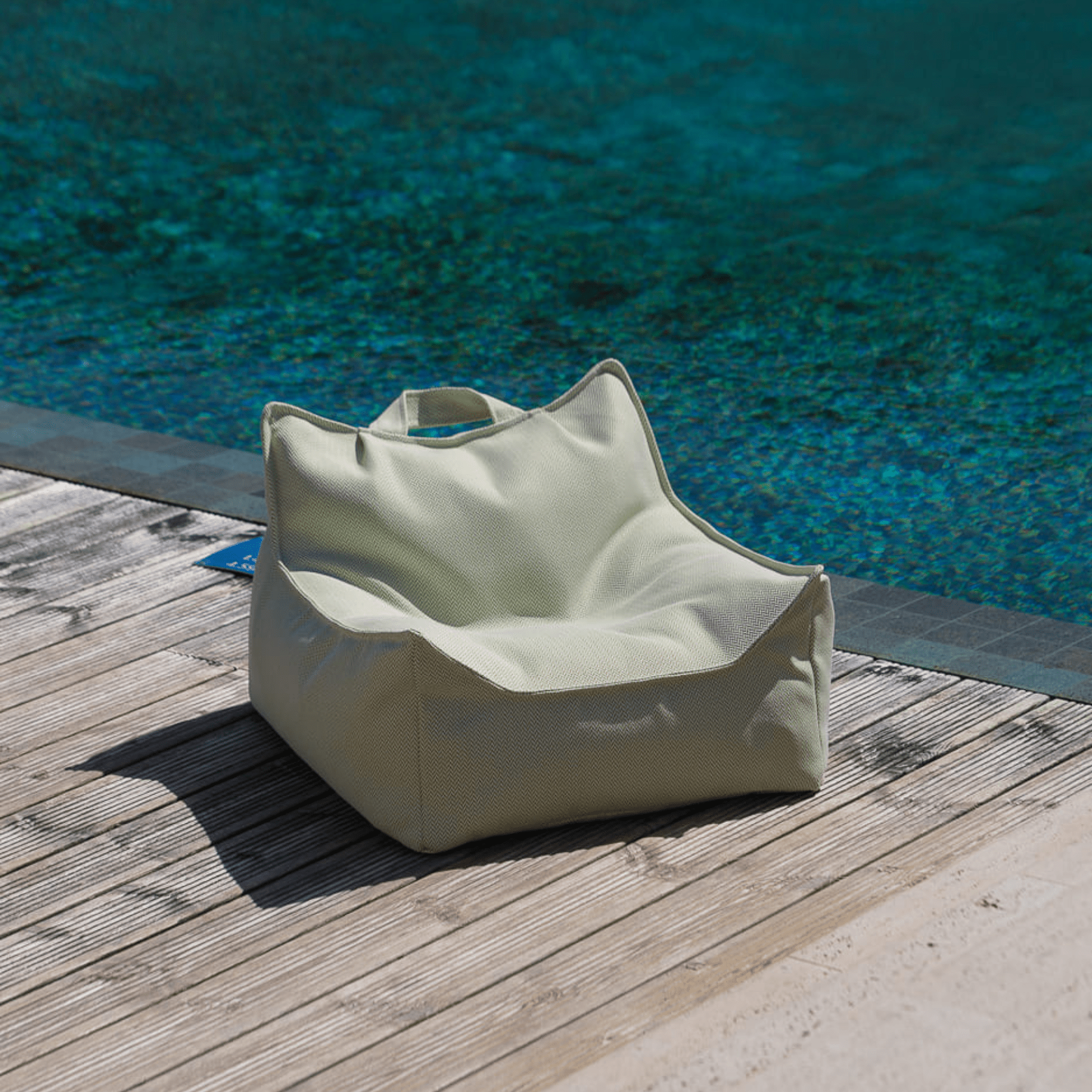 Outdoor Sitzsack Sessel I wigiwama - LeoBabys