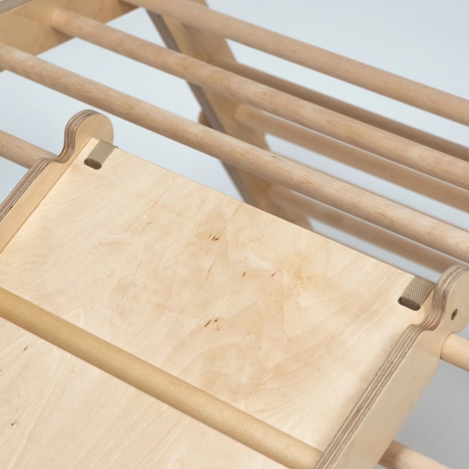 Rutsch- und Kletterrampe für Klettergerüste & Spielwürfel - LeoBabys