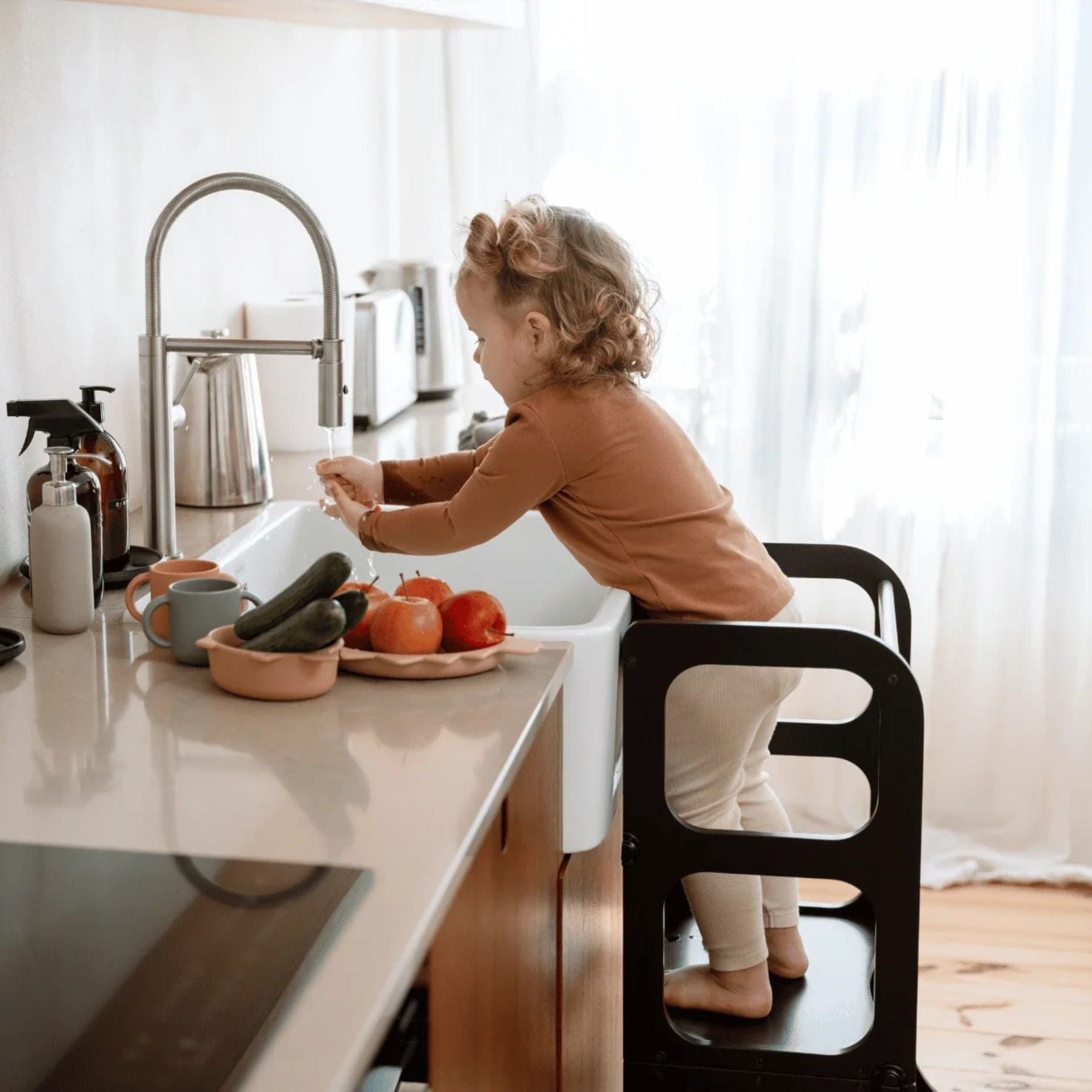 Convertible Montessori learning tower and table, 2 in 1 made of wood