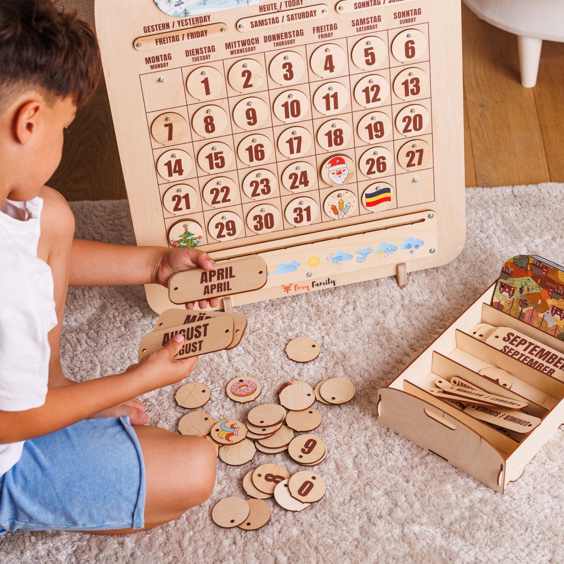 Zweisprachiger Holzkalender Montessori - LeoBabys