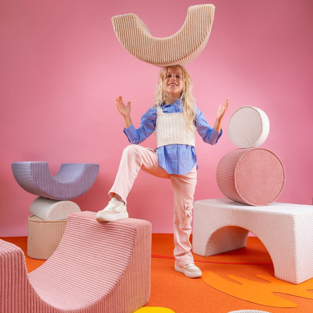 Polstermöbel wigiwama Rainbow Playset aus Cord, Spielset aus Schaumstoff für Kinder