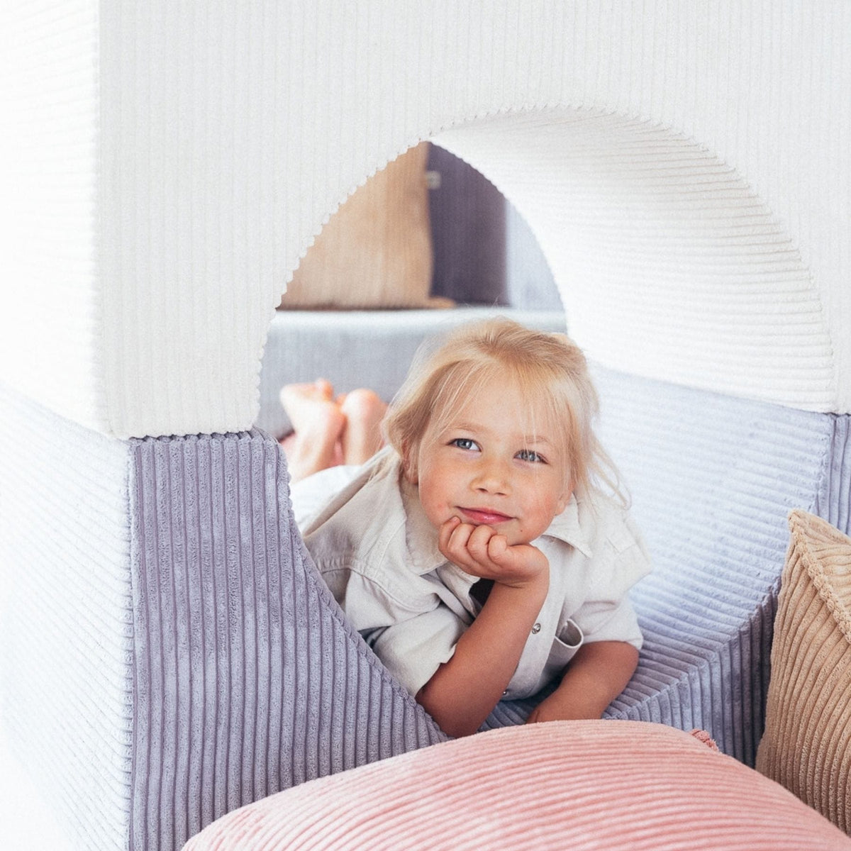 Polstermöbel wigiwama Rainbow Playset aus Cord, Spielset aus Schaumstoff für Kinder