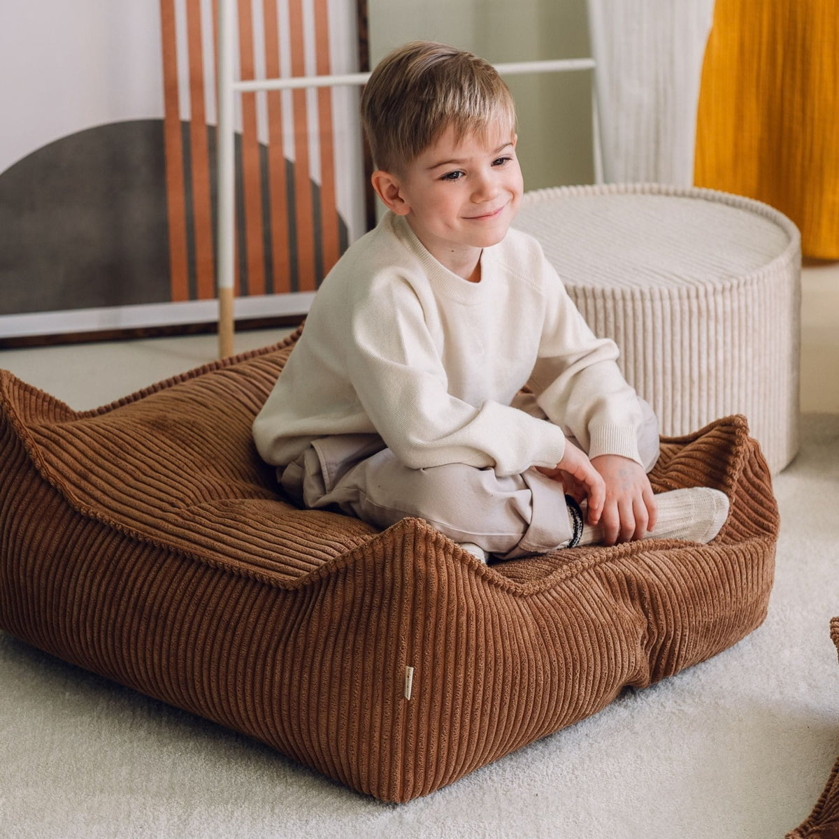 Sitzsäcke wigiwama Square Ottoman aus Cord, Sitzhocker für Kinder