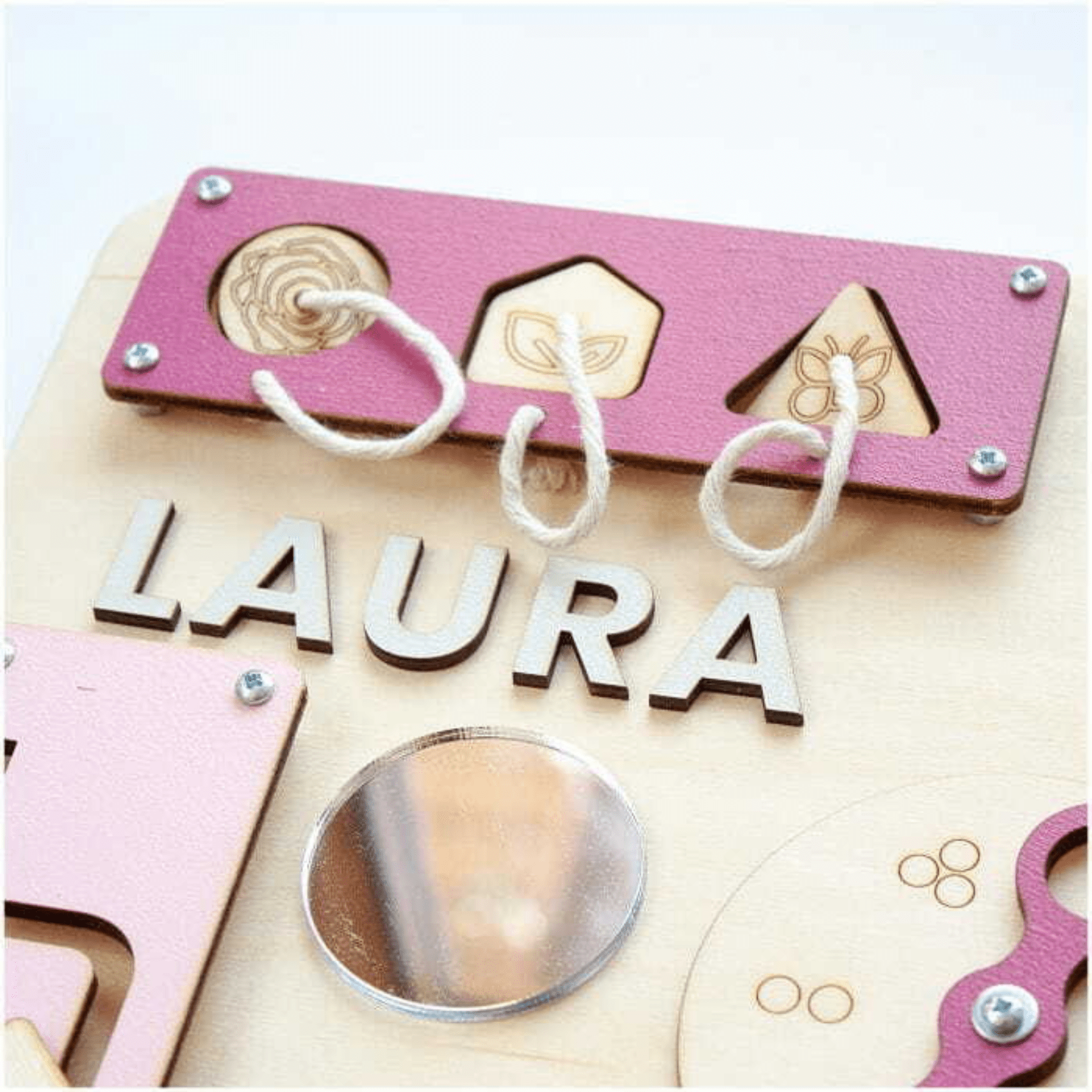 Activity Board Busyboard mit Name - LeoBabys