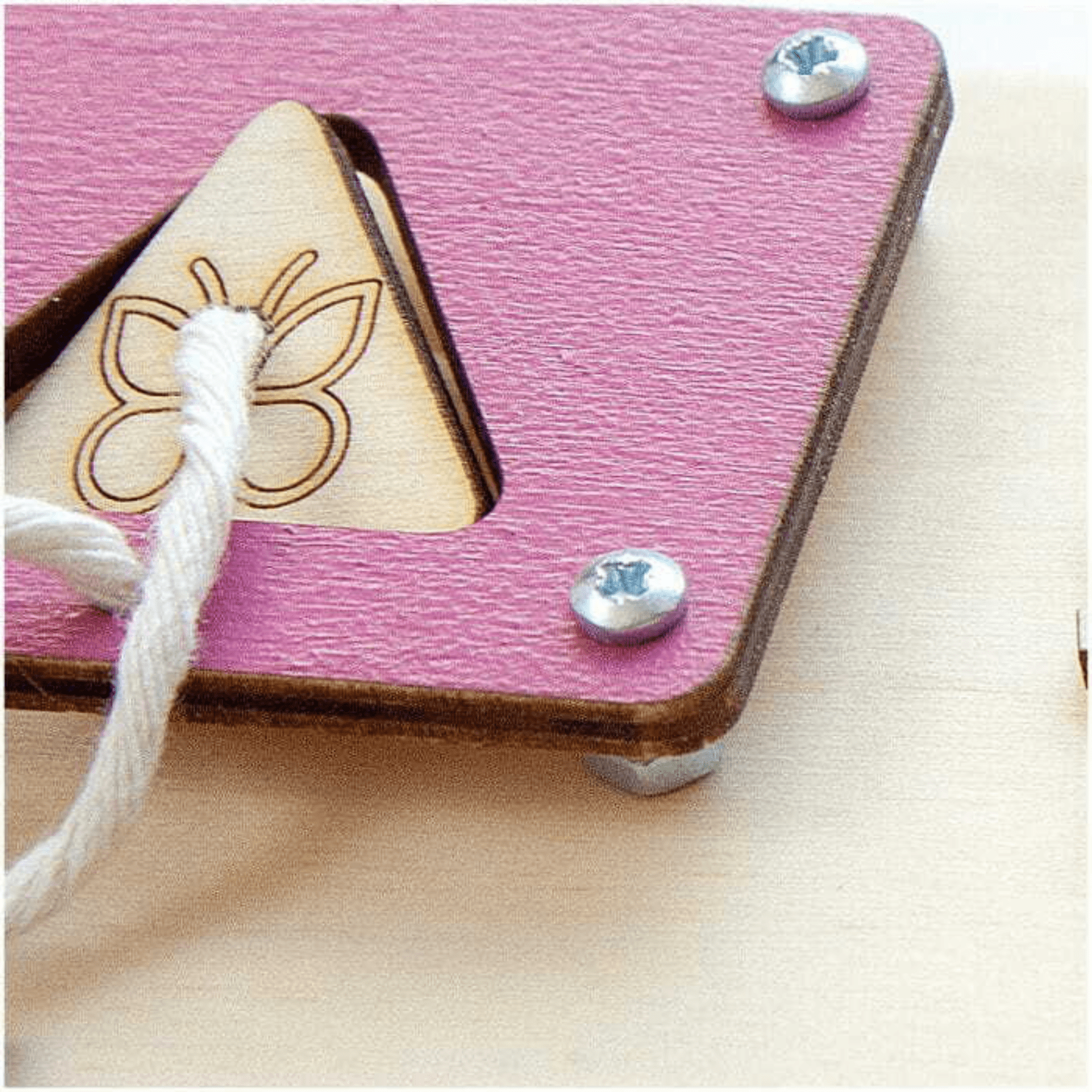 Activity Board Busyboard mit Name - LeoBabys