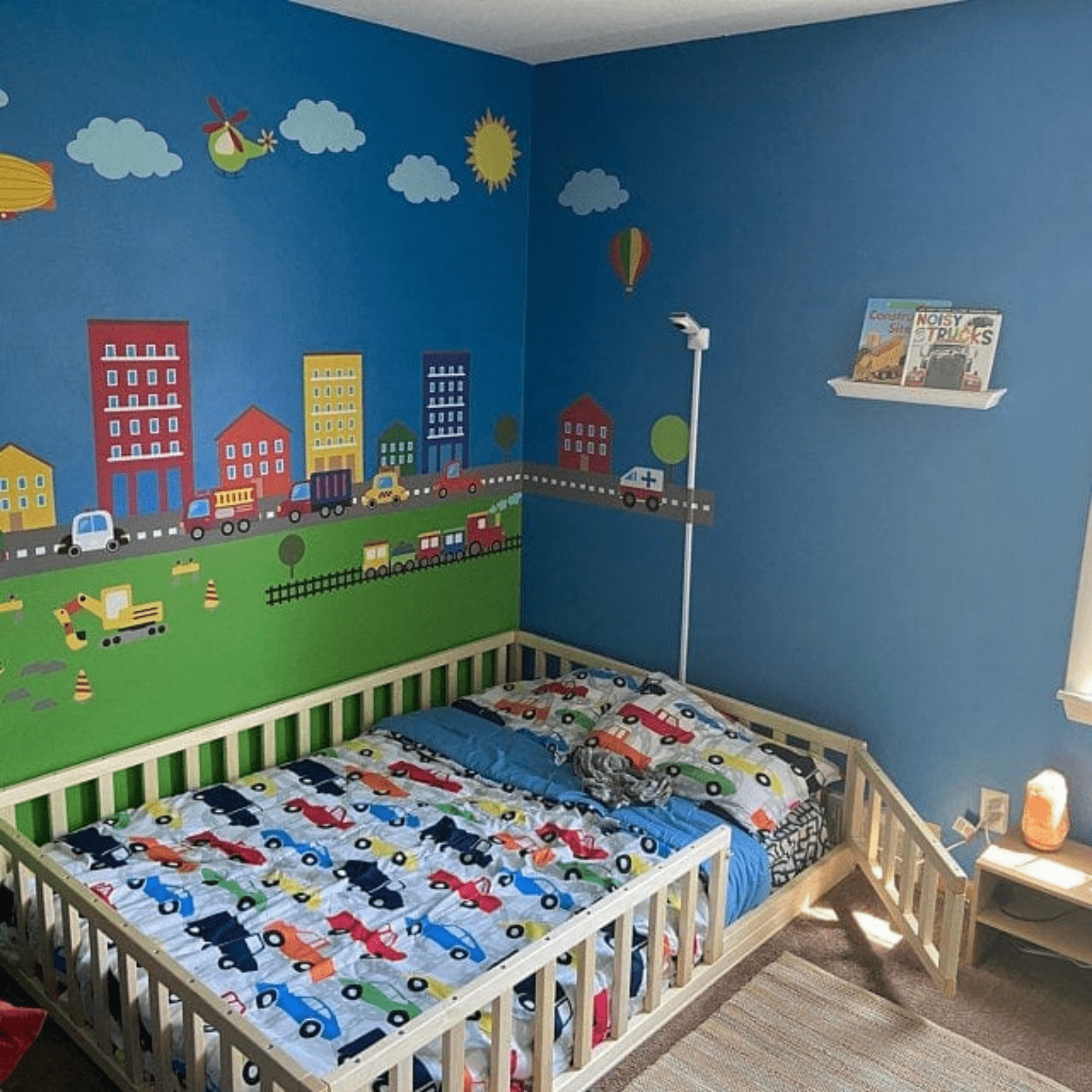 Kinderbett Babybett Gitterbett Bodenbett Tür - LeoBabys