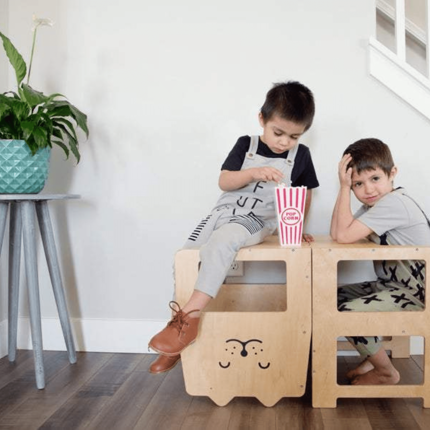 Lernturm Learning Tower mit Tafel Katze - LeoBabys