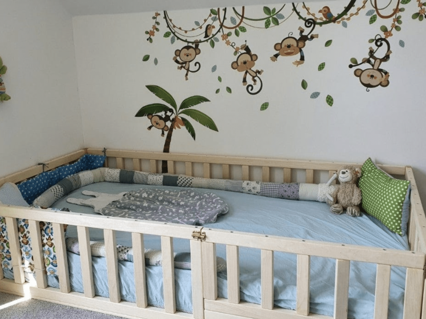 LeoBabys: Montessori Bodenbett Banner