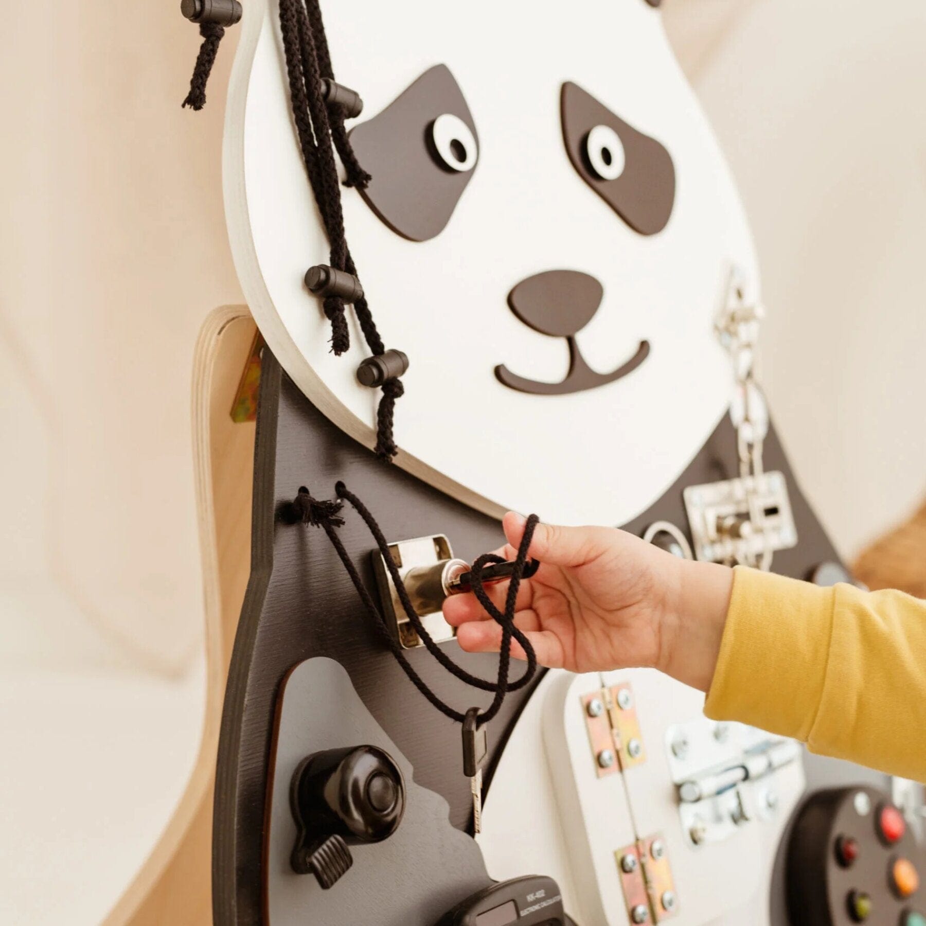Activity Board Busy Board ZEN-Panda – ultimative Lernspielzeug - LeoBabys