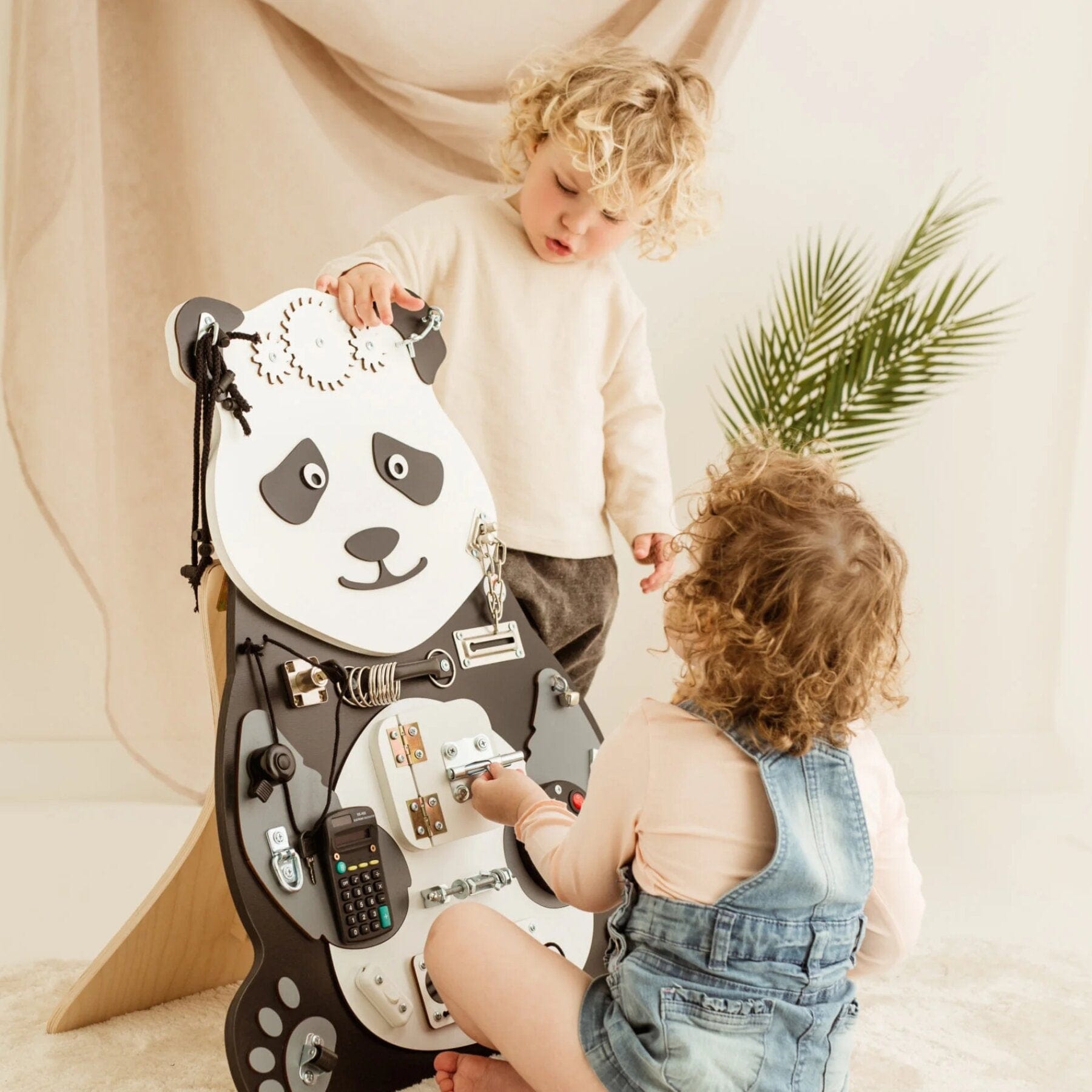 Activity Board Busy Board ZEN-Panda – ultimative Lernspielzeug - LeoBabys