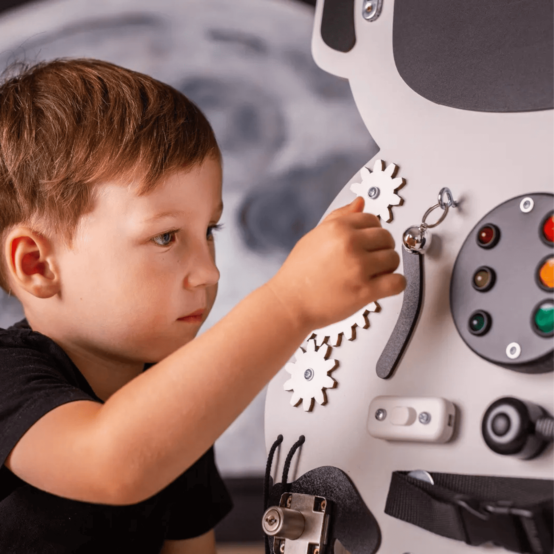 Activity Board Montessori Busy Board - Astronaut Neil