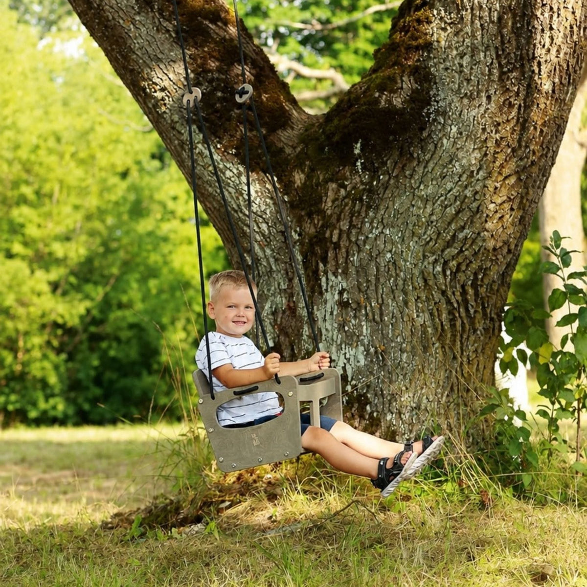 Outdoor Schaukel, Kleinkindschaukel, Holzschaukel, Gartenschaukel, Babyschaukel - LeoBabys