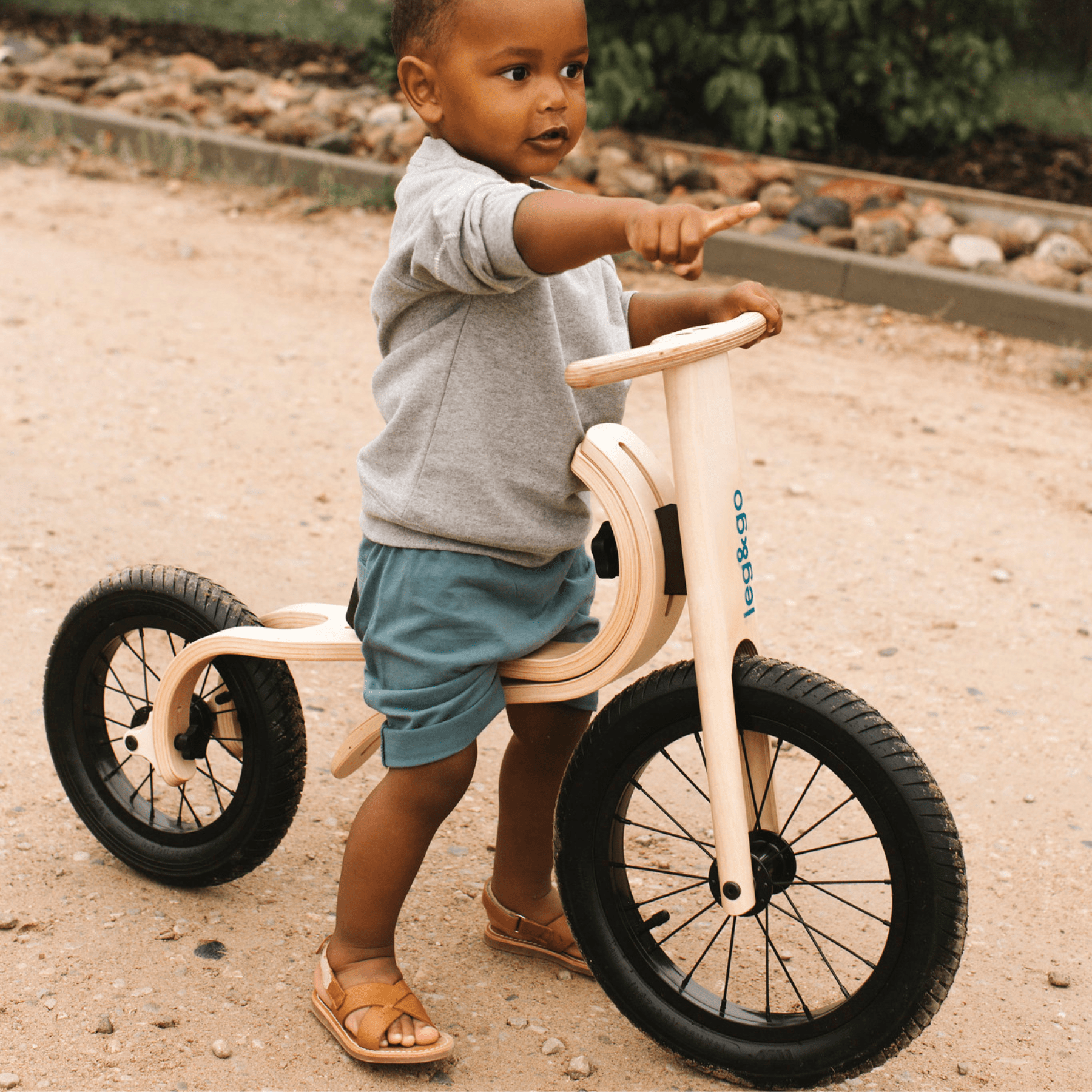 Balance Bike 3in1 Laufrad aus Holz - LeoBabys