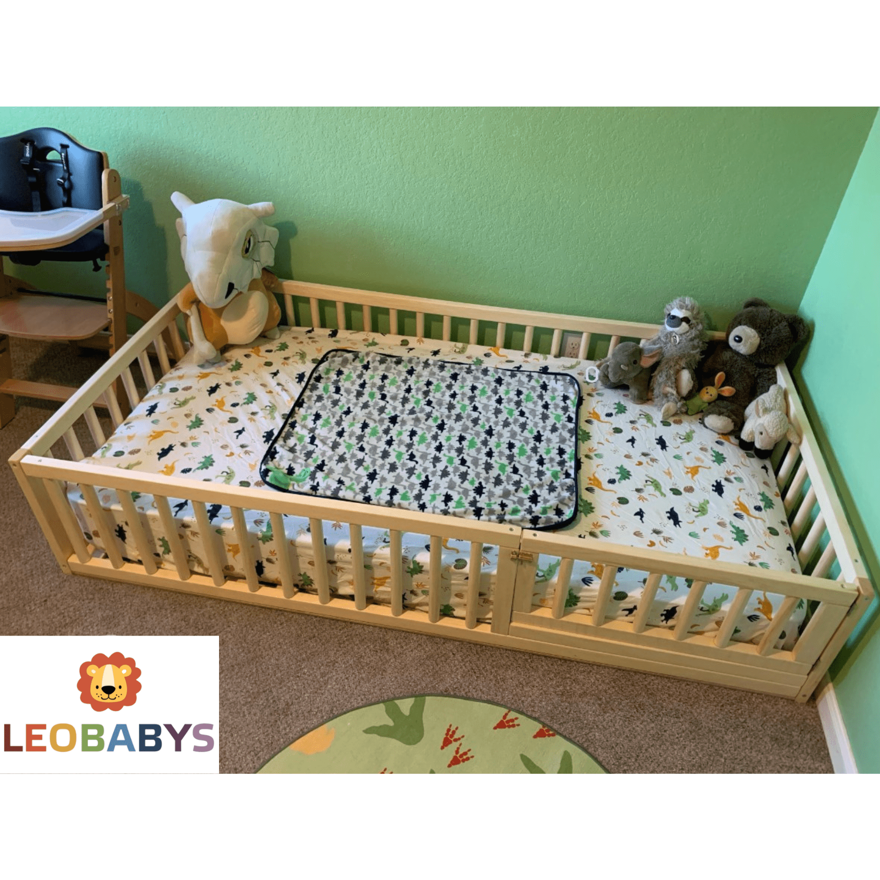 Bodenbett Kinderbett Babybett Gitterbett mit Tür - Geländer rund - LeoBabys