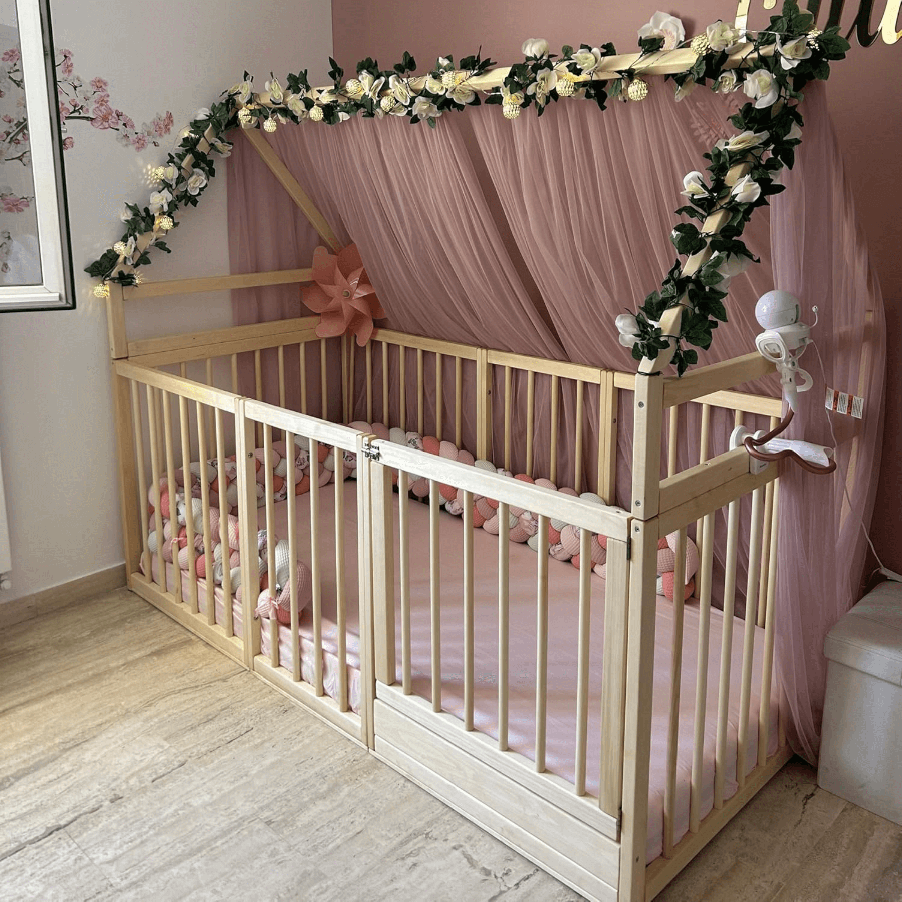 Floor bed Montessori house bed (with/without door)