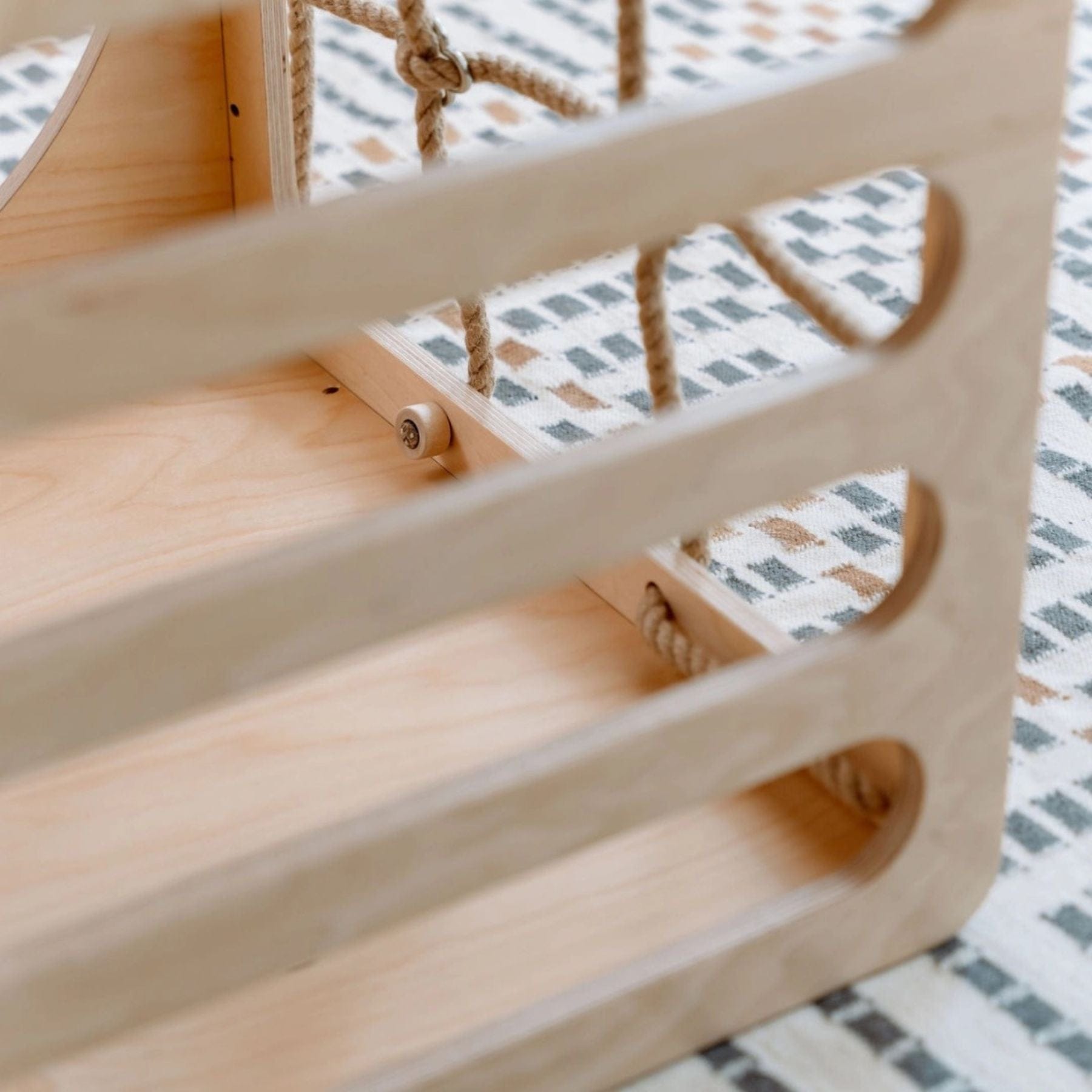 CUBITRI Kletterwürfel – Pikler-inspiriert (Seile/Fenster) - LeoBabys