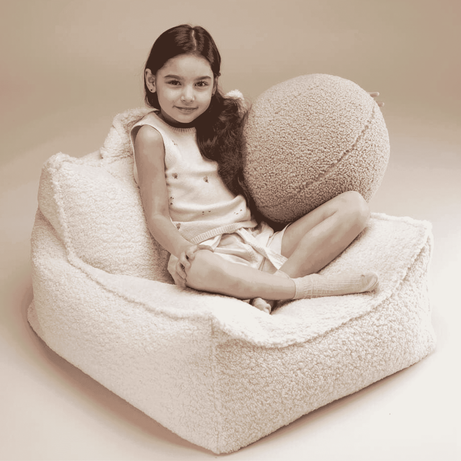 Kinder-Sitzsack Sessel aus Teddy I wigiwama - LeoBabys
