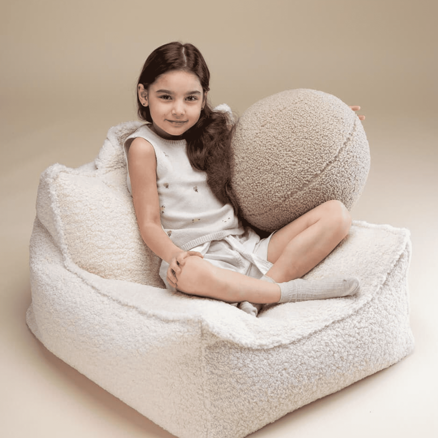 Kissen Ball aus Teddy Polster I wigiwama - LeoBabys