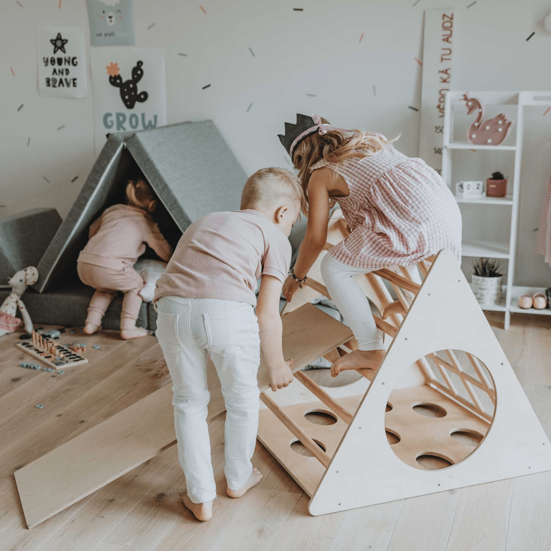 Kletterdreieck Pikler Dreieck Vier Seiten - LeoBabys