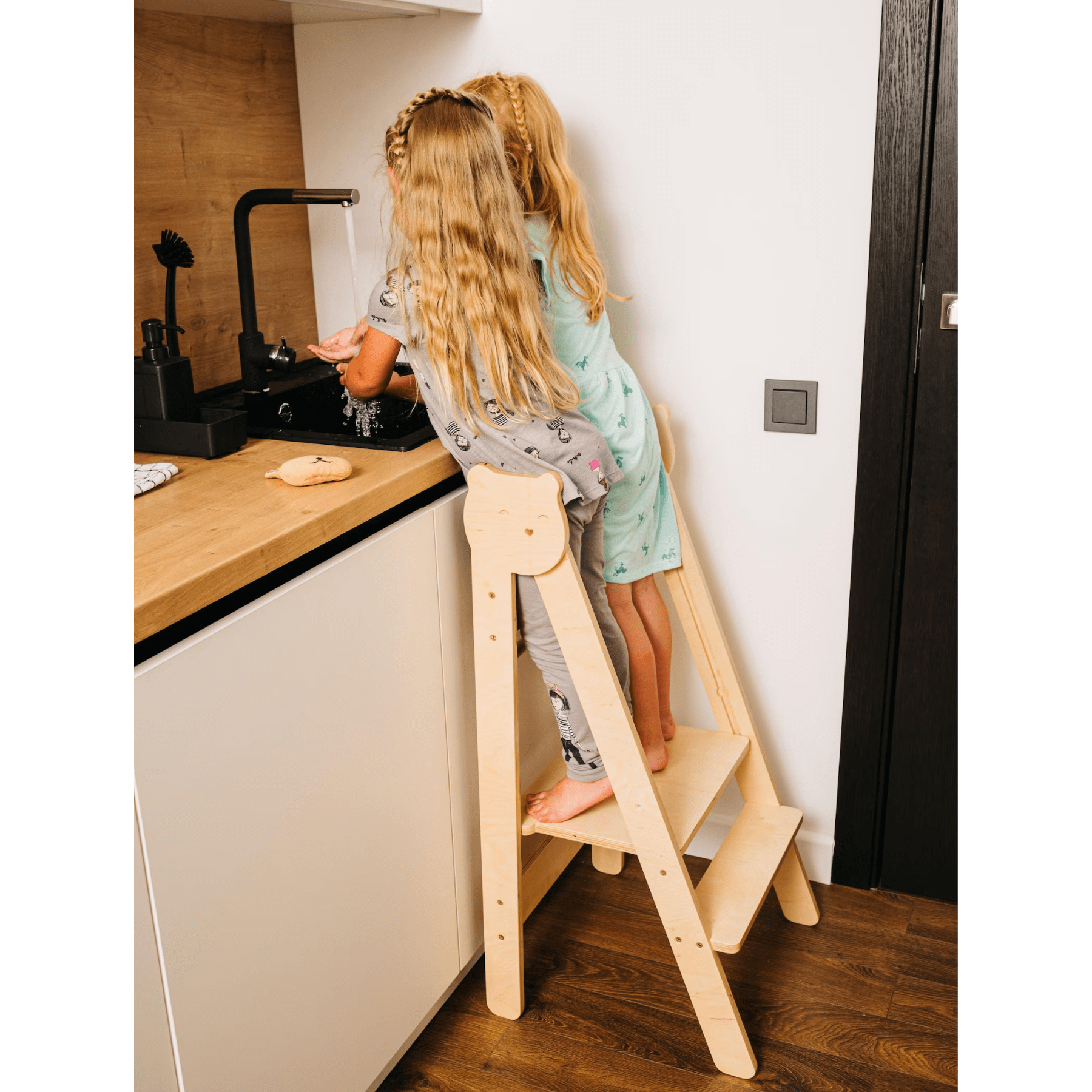 Lernturm Klappbar Platzparend Einfarbig - LeoBabys