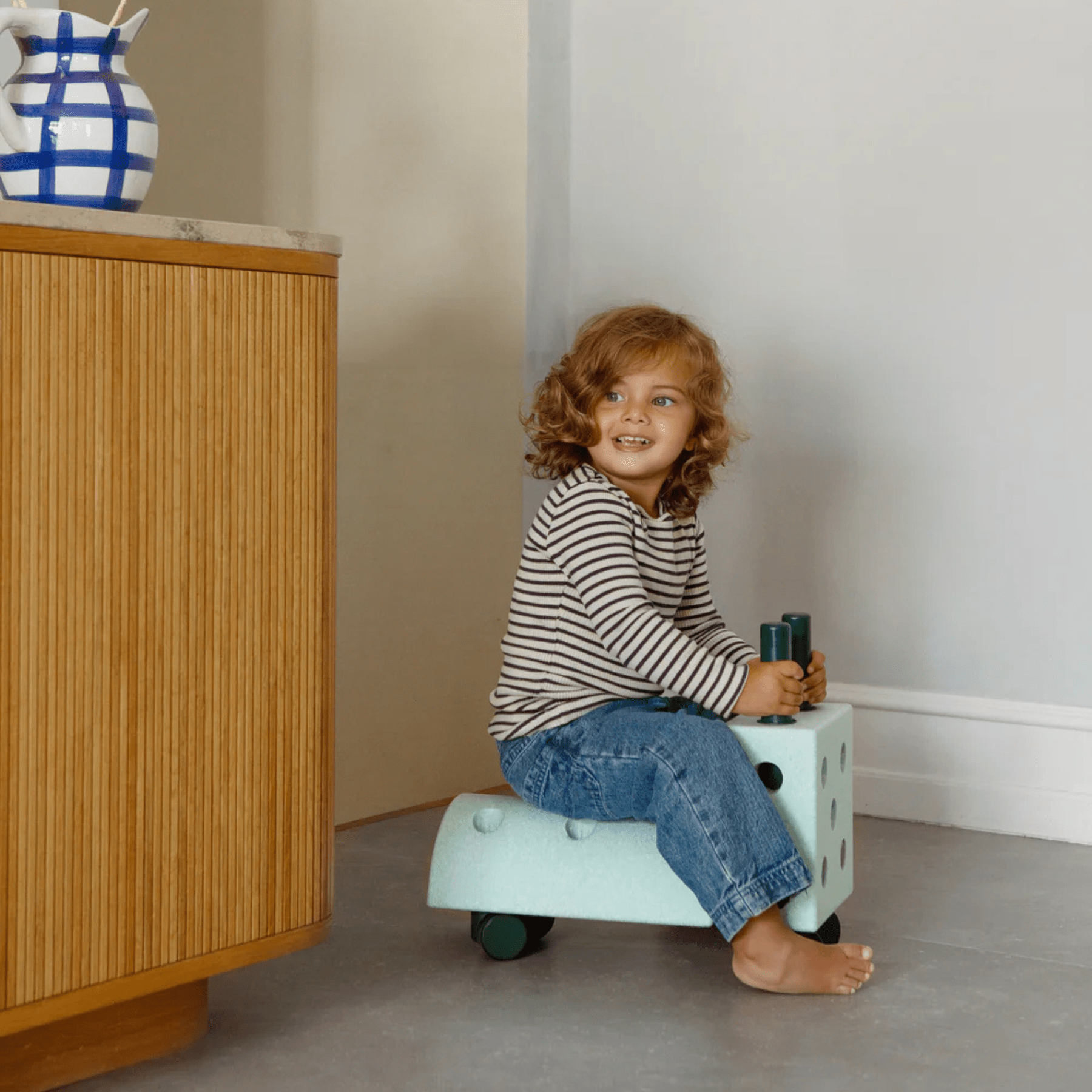 MODU Tiny Ride - kleiner Rutscher - LeoBabys