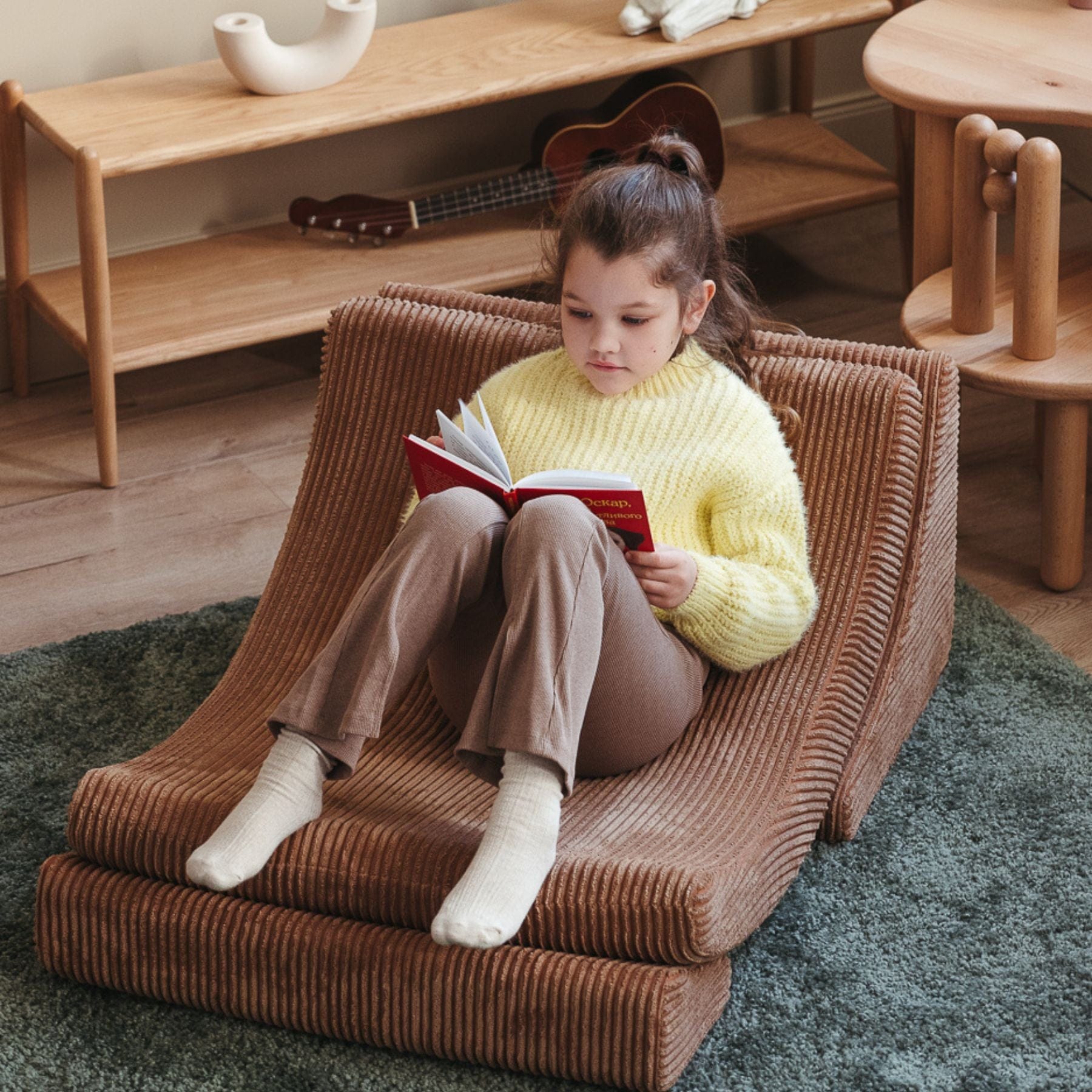 Moon Kindersessel I Wigiwama Mondstuhl – modularer Kinder-Sessel I Cord - LeoBabys