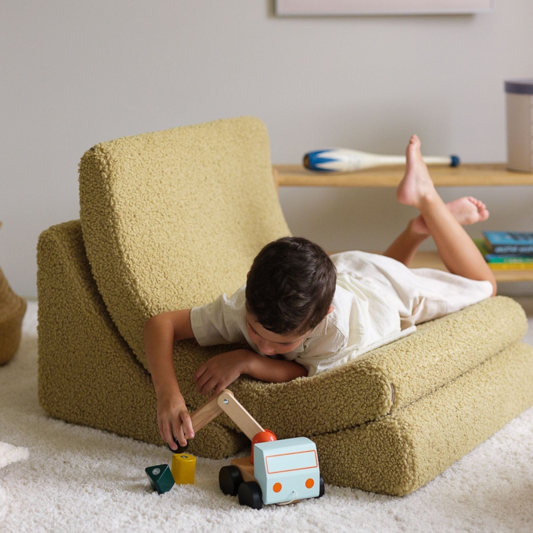 Moon Kindersessel I Wigiwama Mondstuhl – modularer Kinder-Sessel I Teddy - LeoBabys