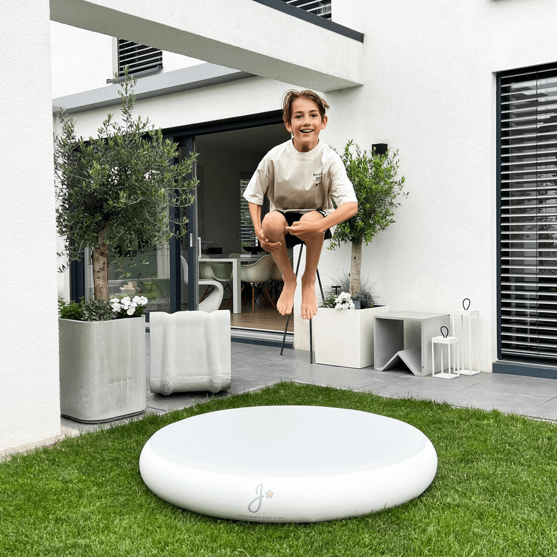 Outdoor Jumpspot – Jupiduu Garten & Terrassen Hüpfpolster