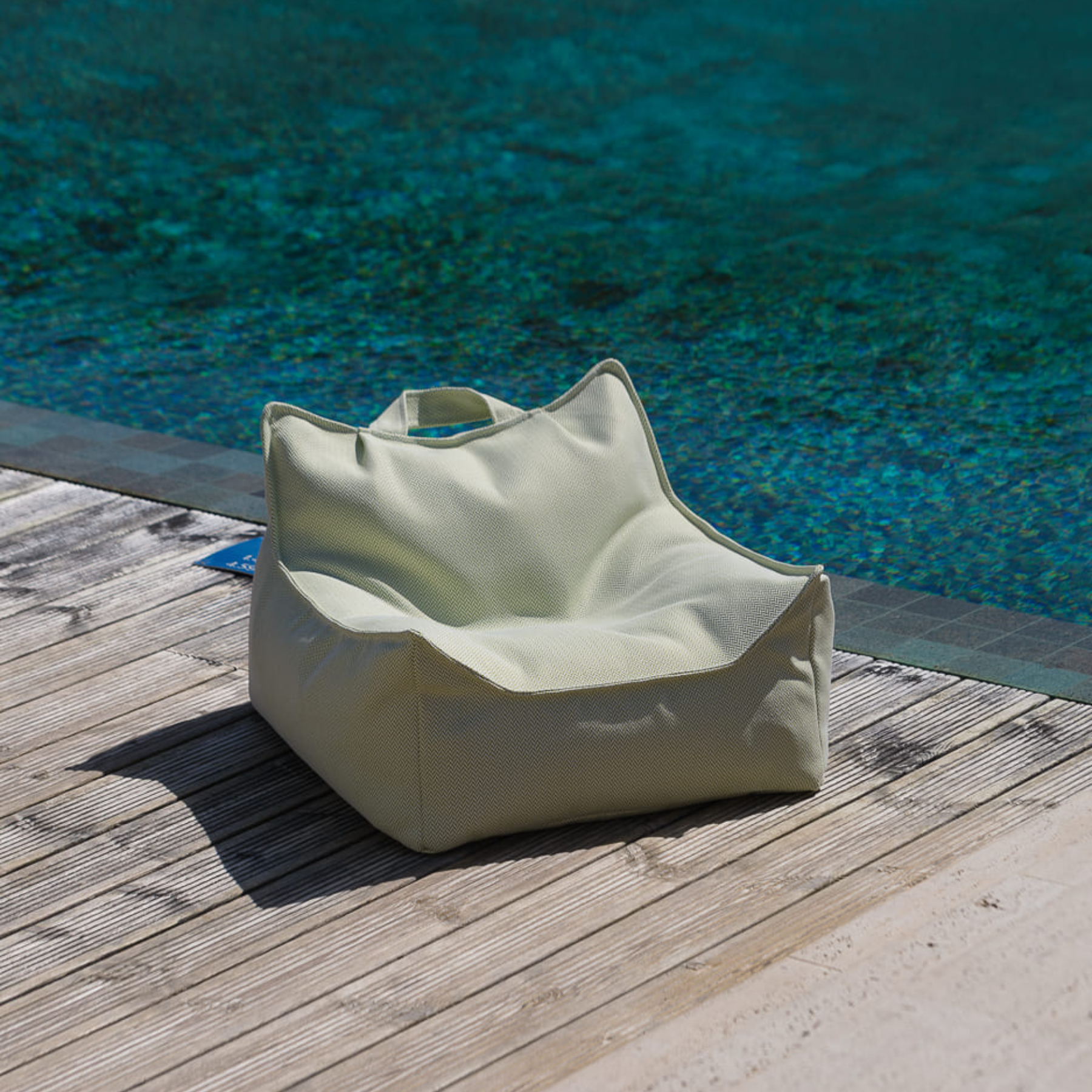 Outdoor Sitzsack Sessel I wigiwama - LeoBabys
