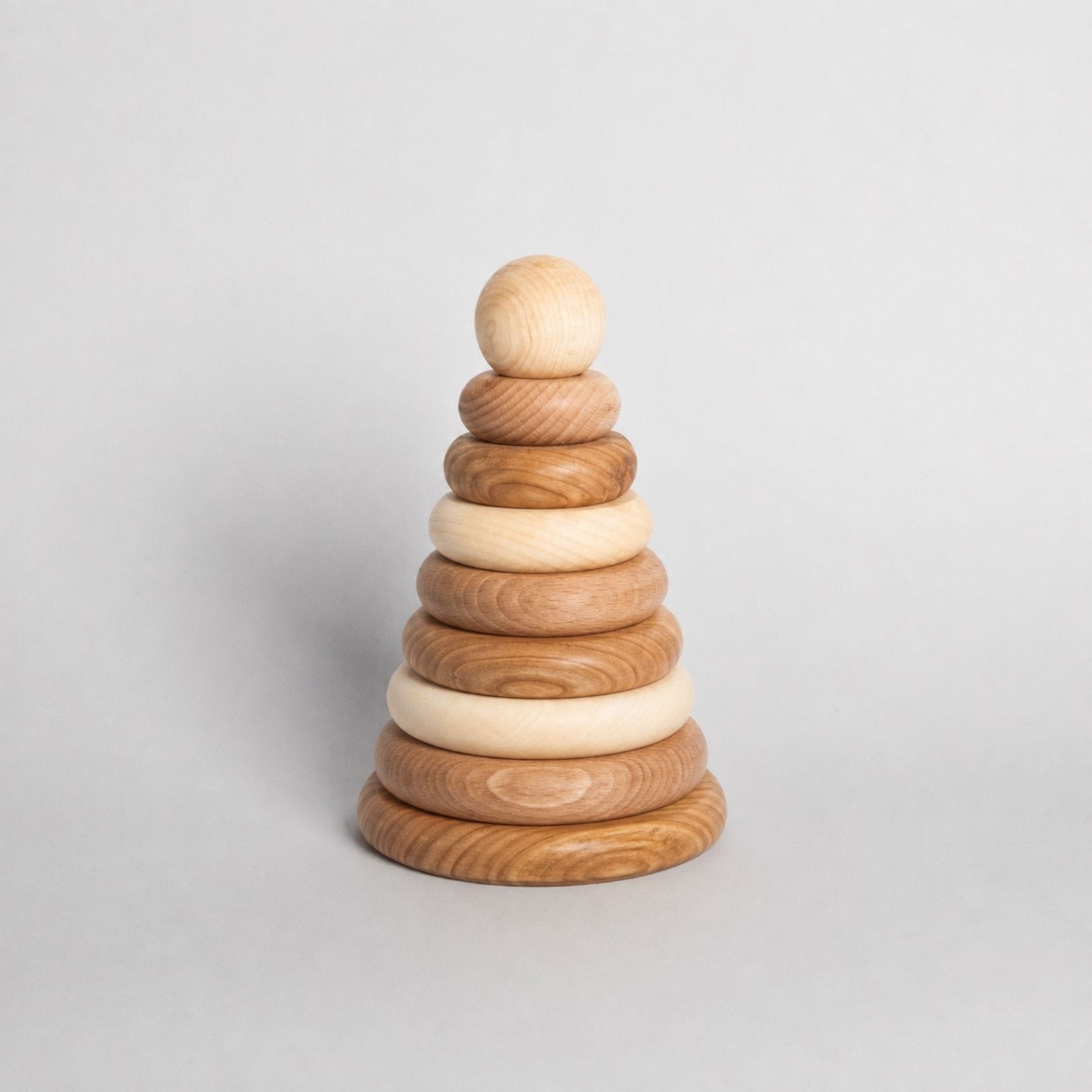 Runde Pyramide - Montessori Stapelturm aus Holz | Wooden Story