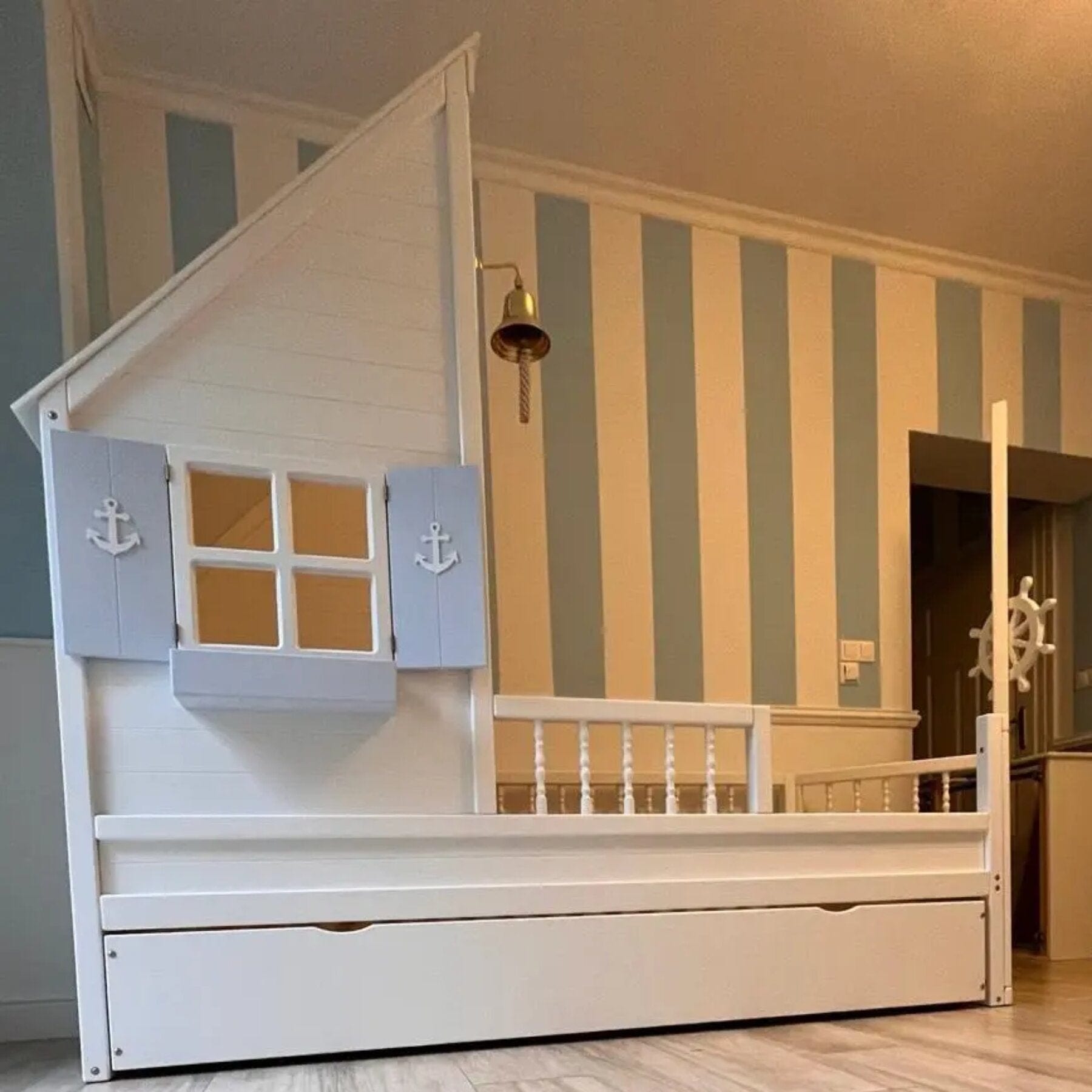 Schiffbett Kinderbett, Spielbett, Schiffbett Kapitän Hook - Peter-Pan - LeoBabys