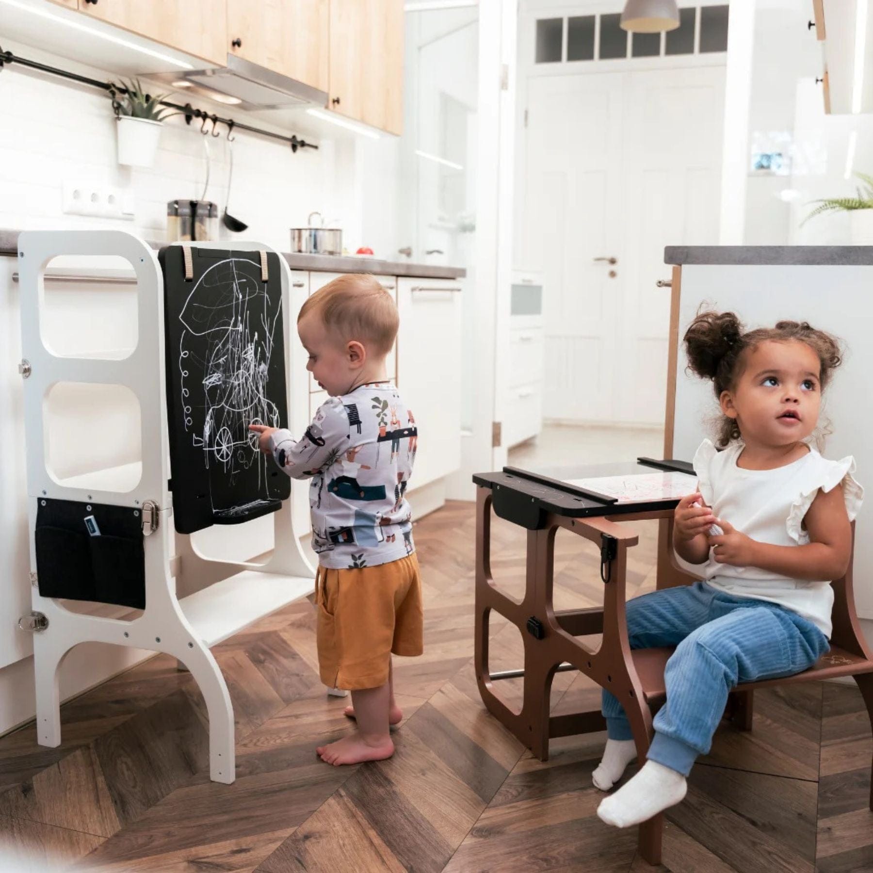 Zweiseitige Maltafel für Lerntürme & Kletterspielzeug