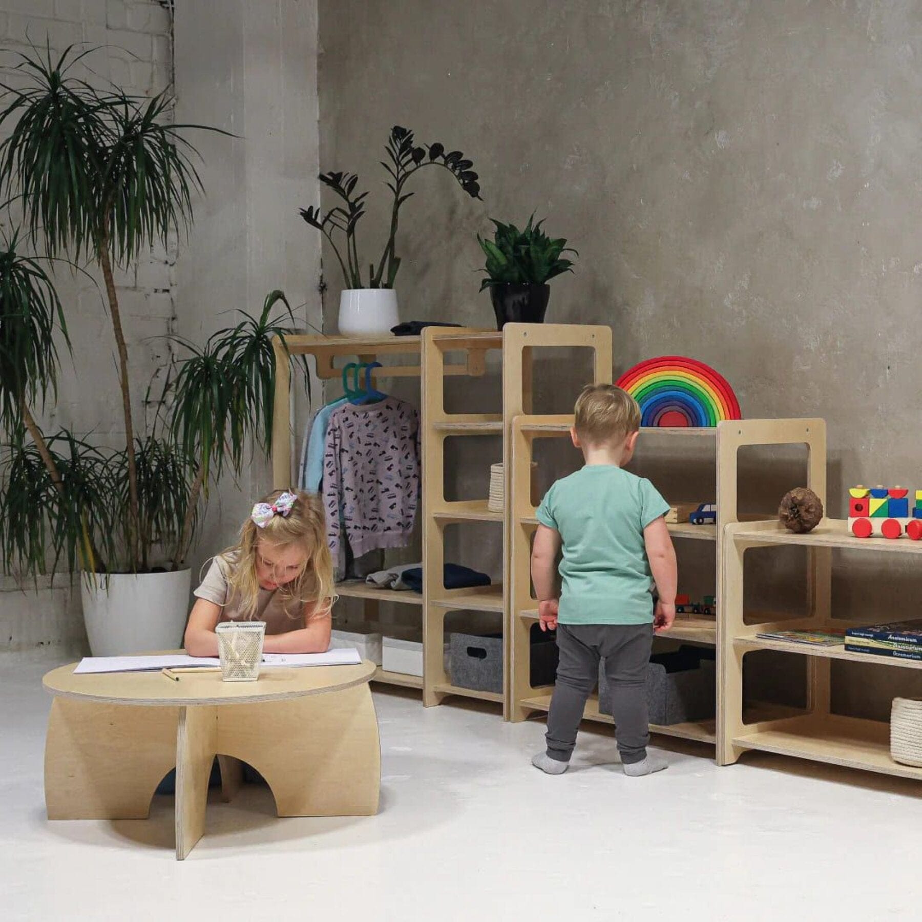 Montessori Garderobe und drei Etagen - LeoBabys