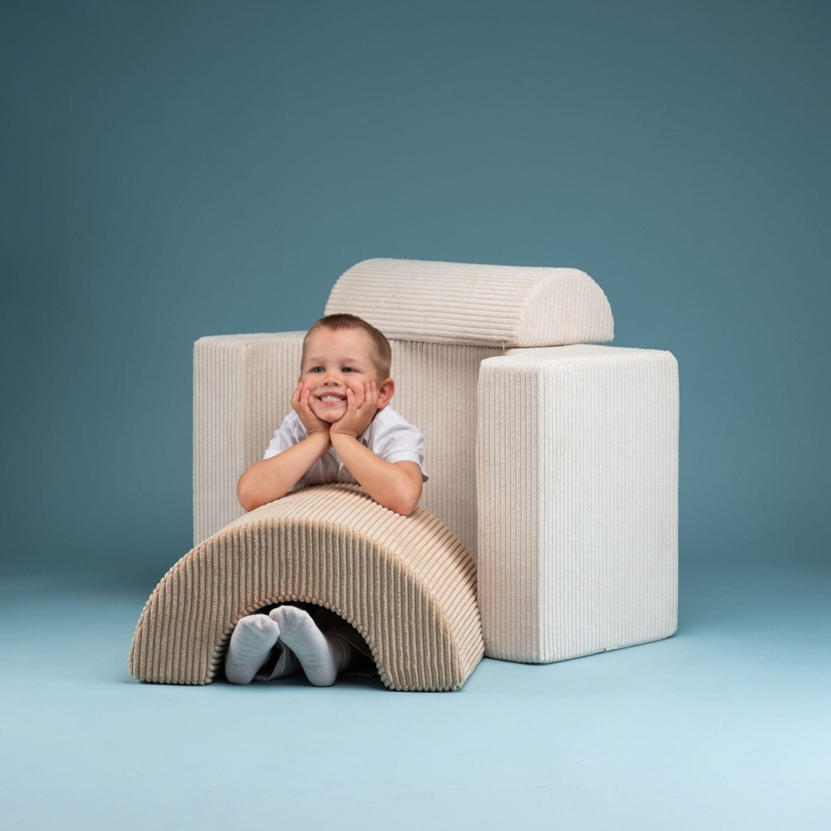 Polstermöbel wigiwama Rainbow Playset aus Cord, Spielset aus Schaumstoff für Kinder