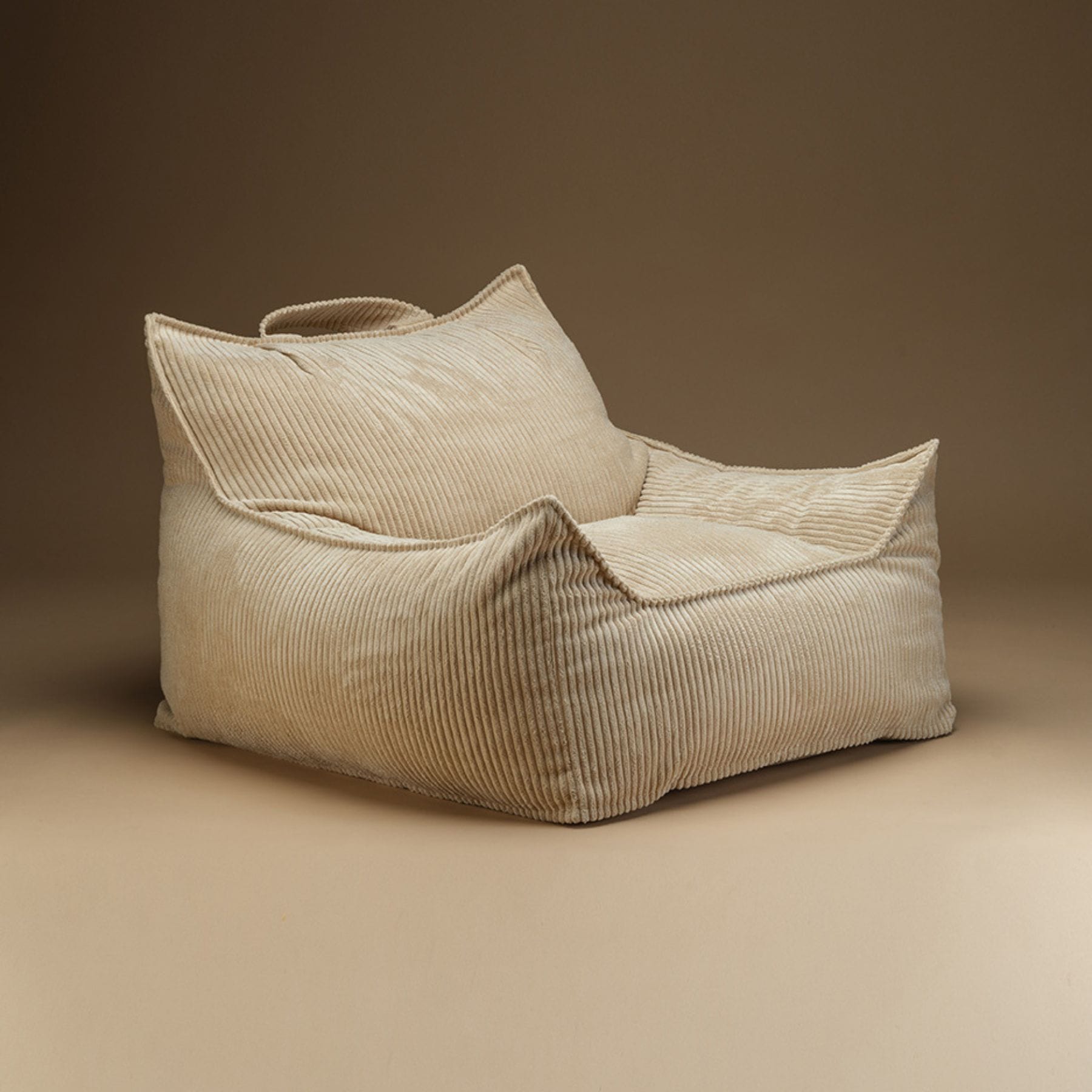 wigiwama Club Chair - Sessel für Teenager | Cord & Teddy, handgefertigt in der EU