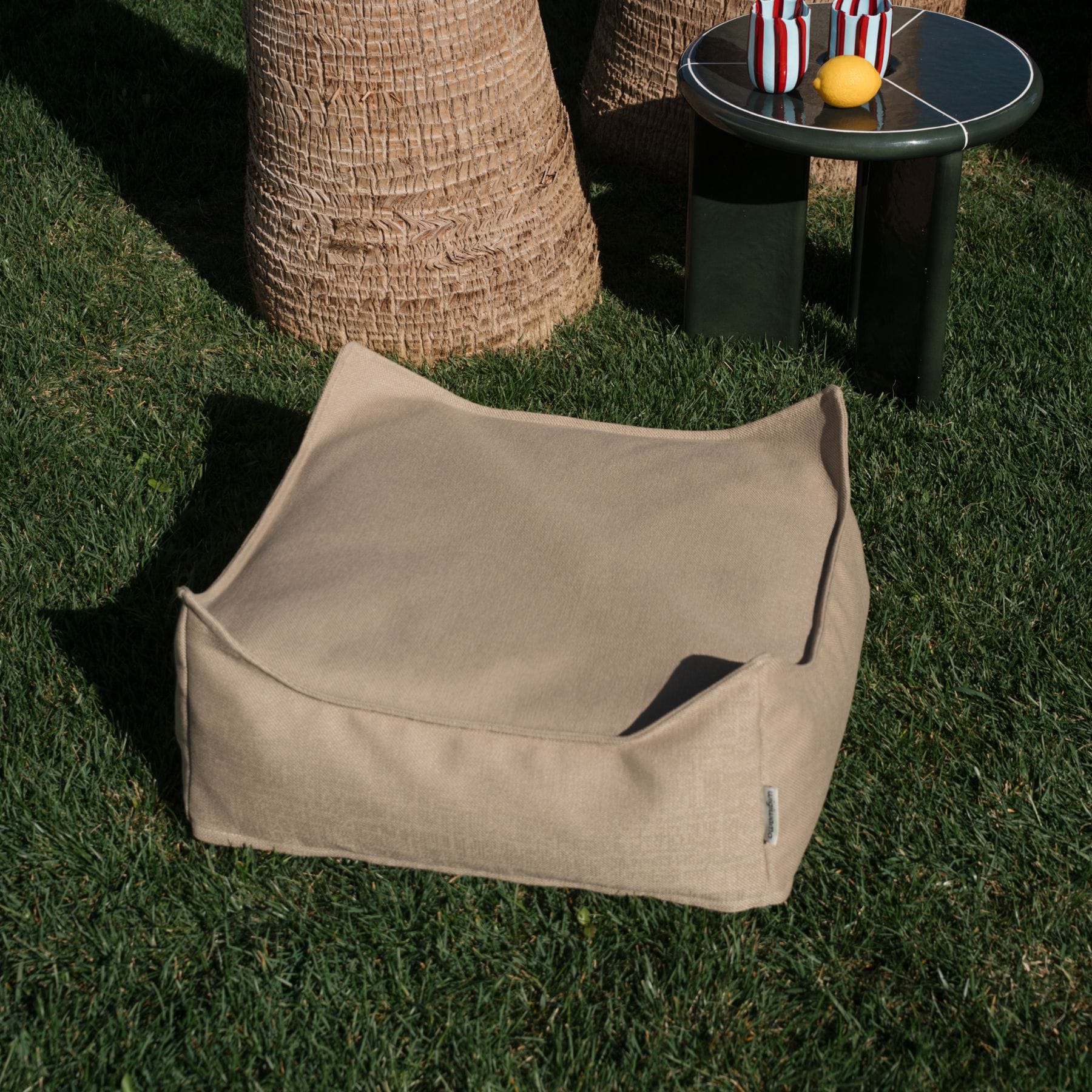 wigiwama Outdoor Ottoman - Sitzkissen & Hocker für Kinder | 6 Farben